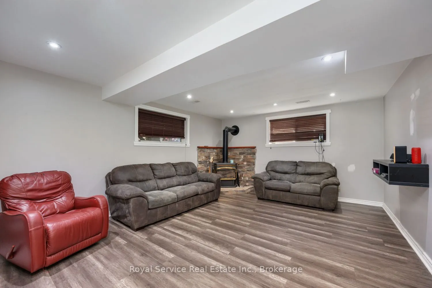 2690 Foxmeadow Road