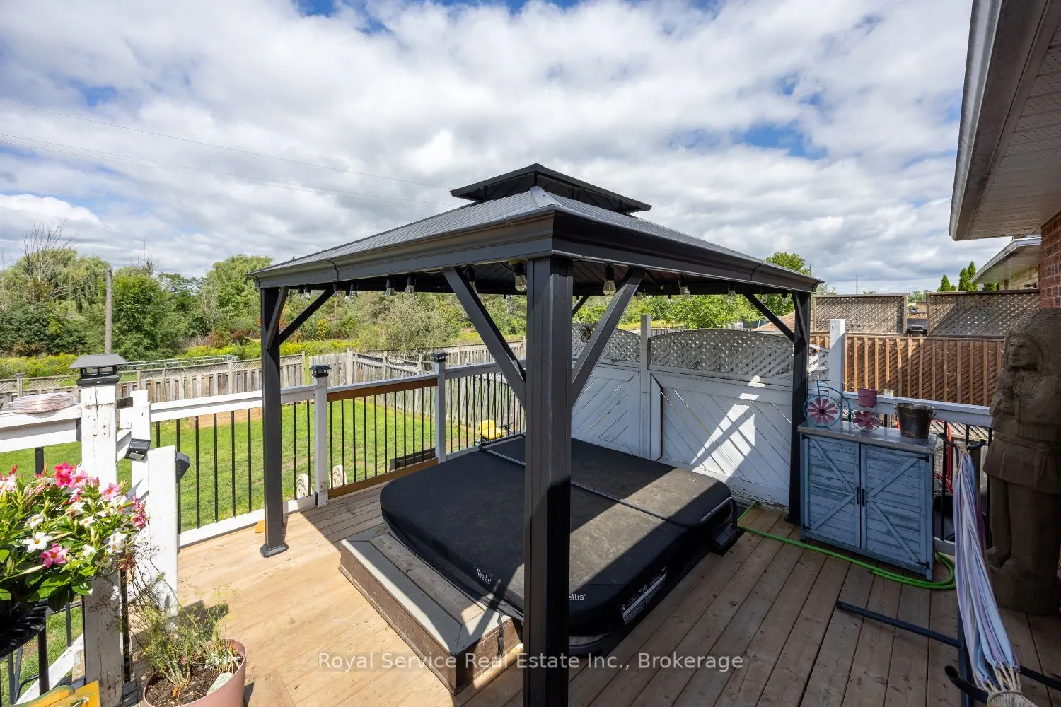 2690 Foxmeadow Road