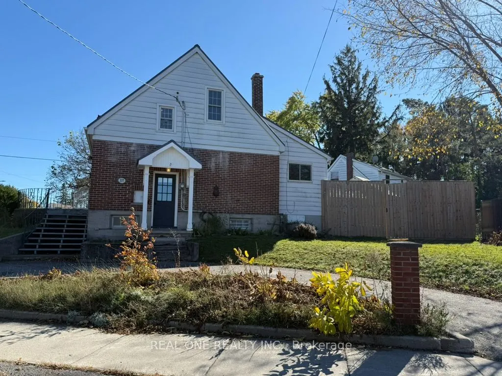 337 Victoria Avenue