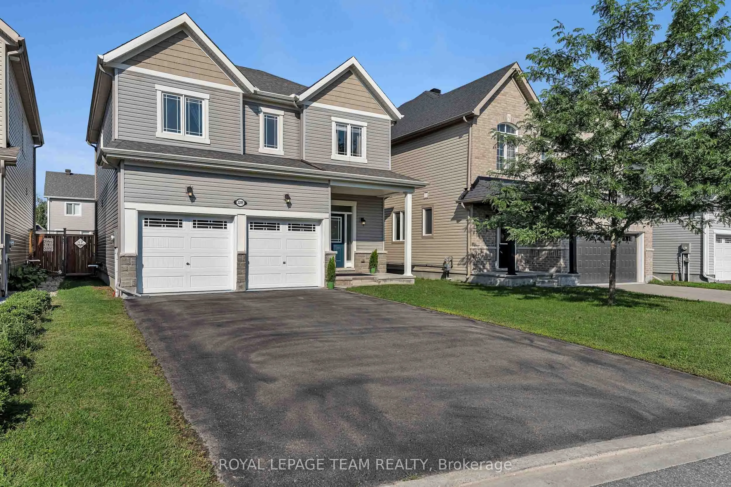 3209 Harvester Crescent