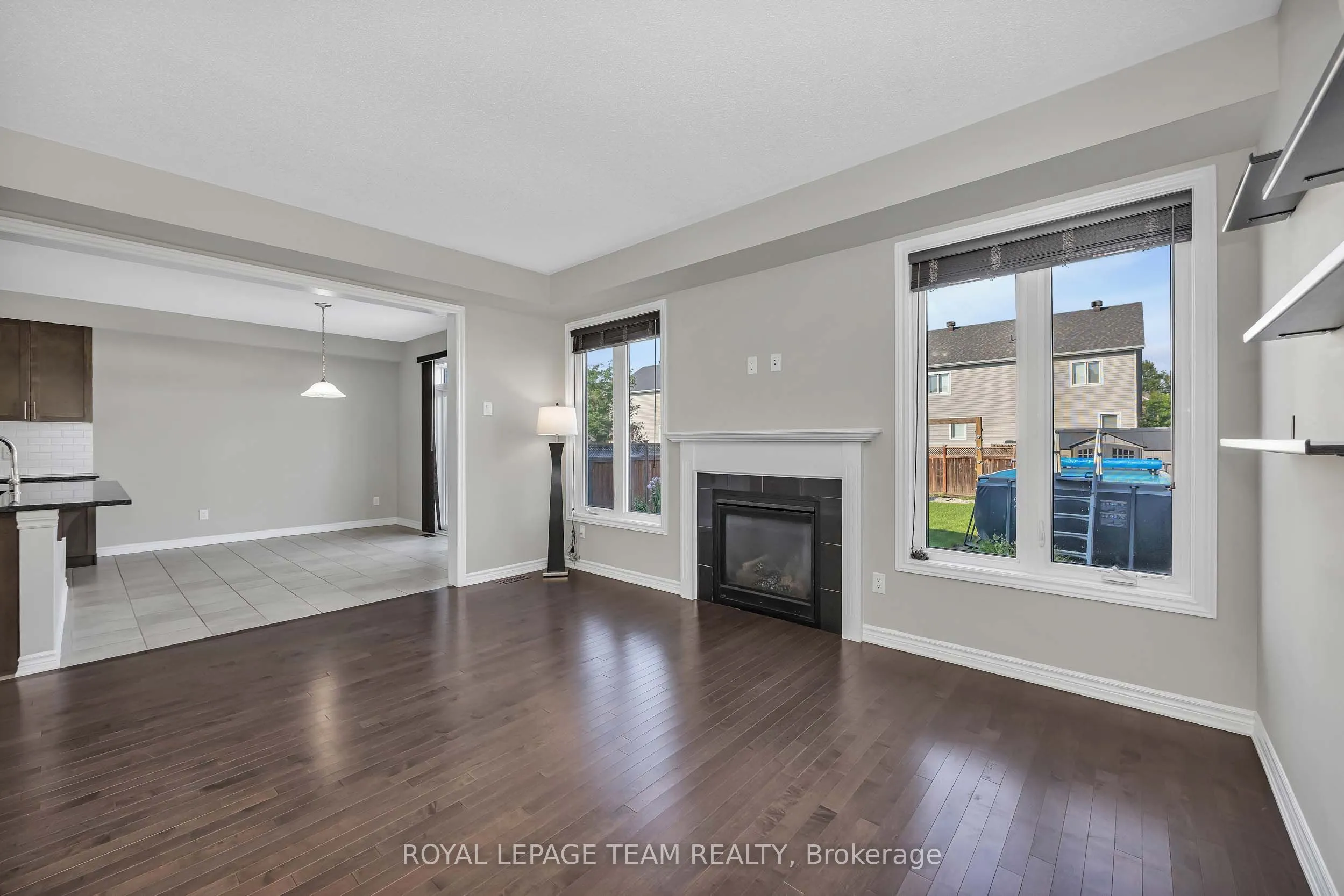 3209 Harvester Crescent