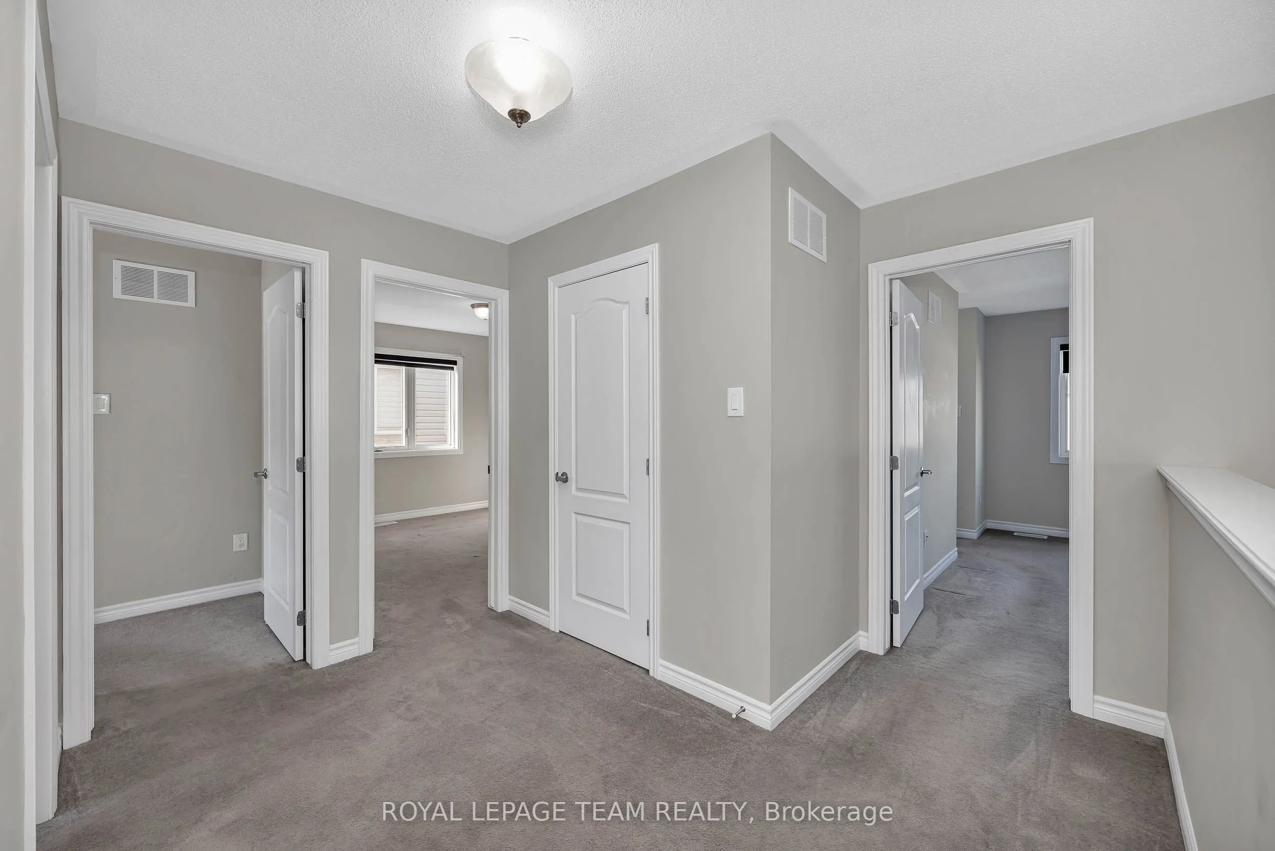 3209 Harvester Crescent