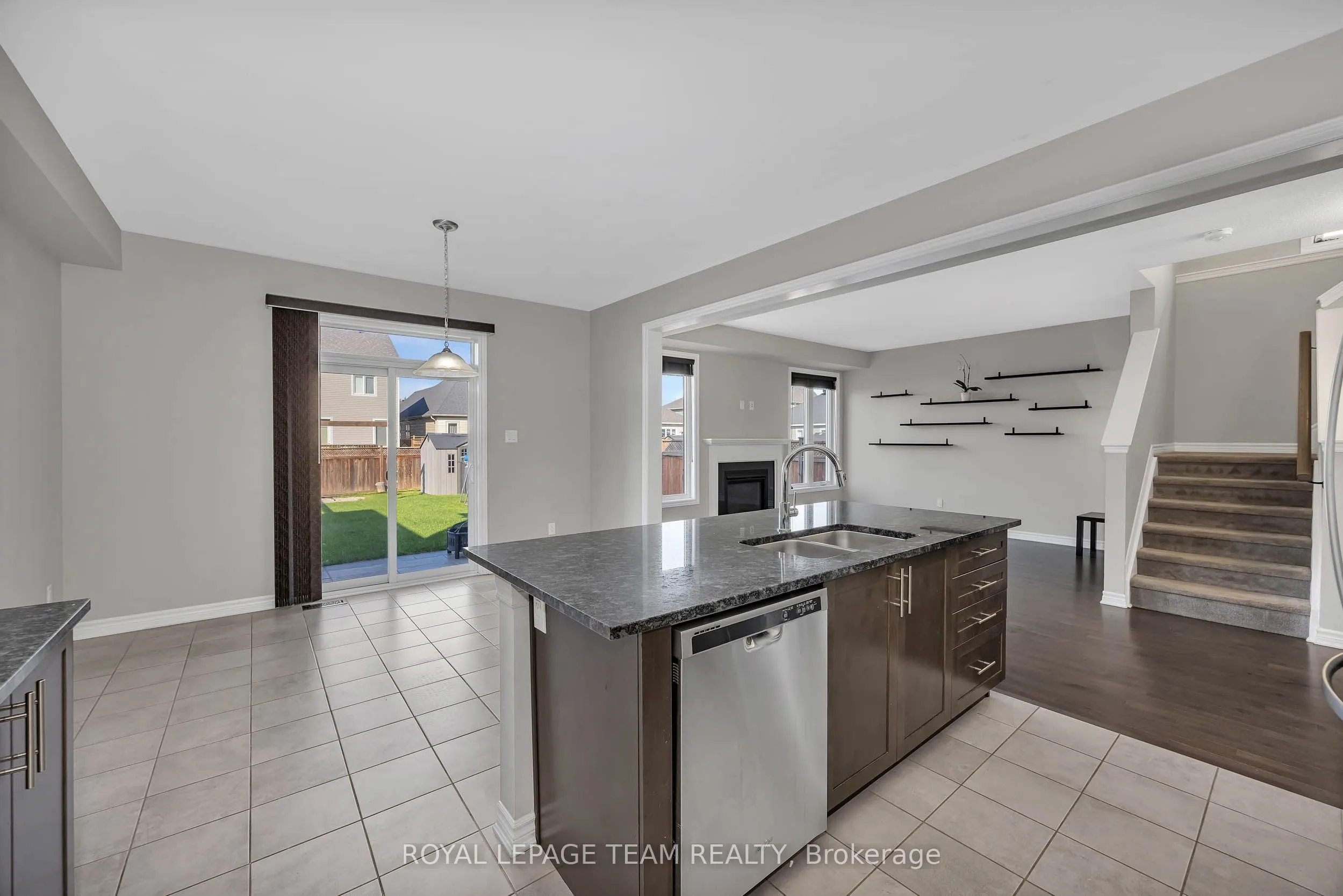 3209 Harvester Crescent