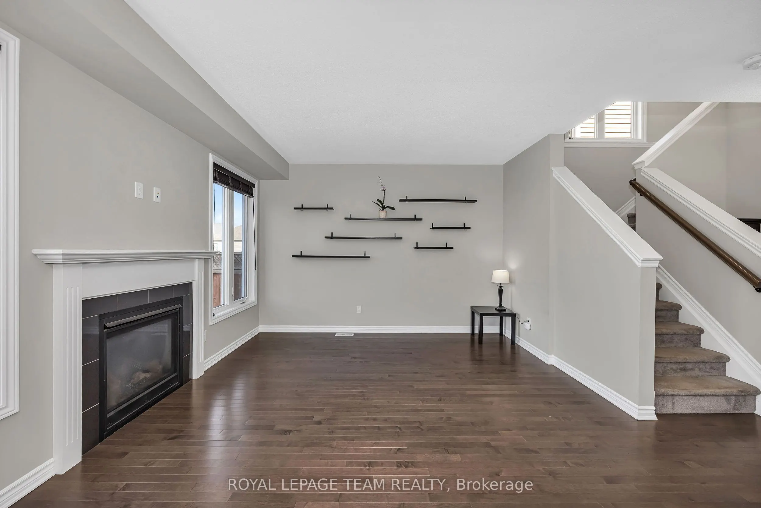 3209 Harvester Crescent