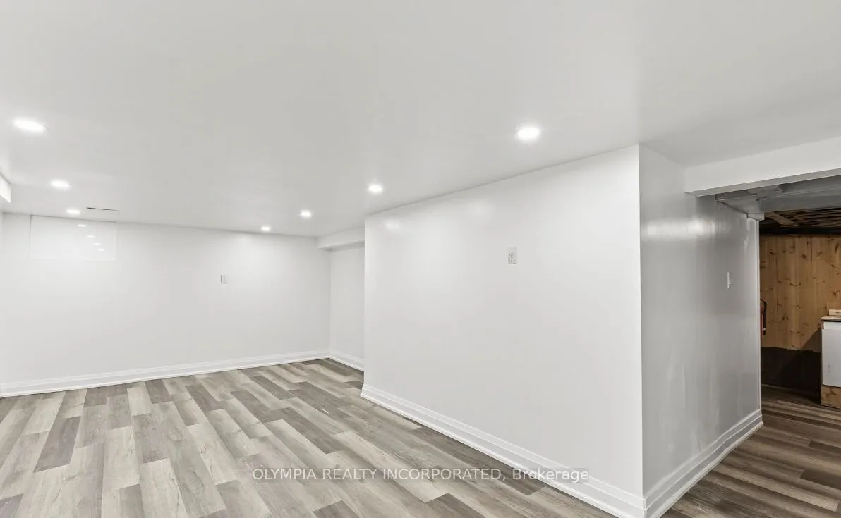 5138 Valley Way