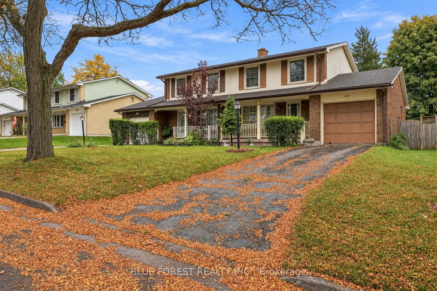 673 Galloway Crescent