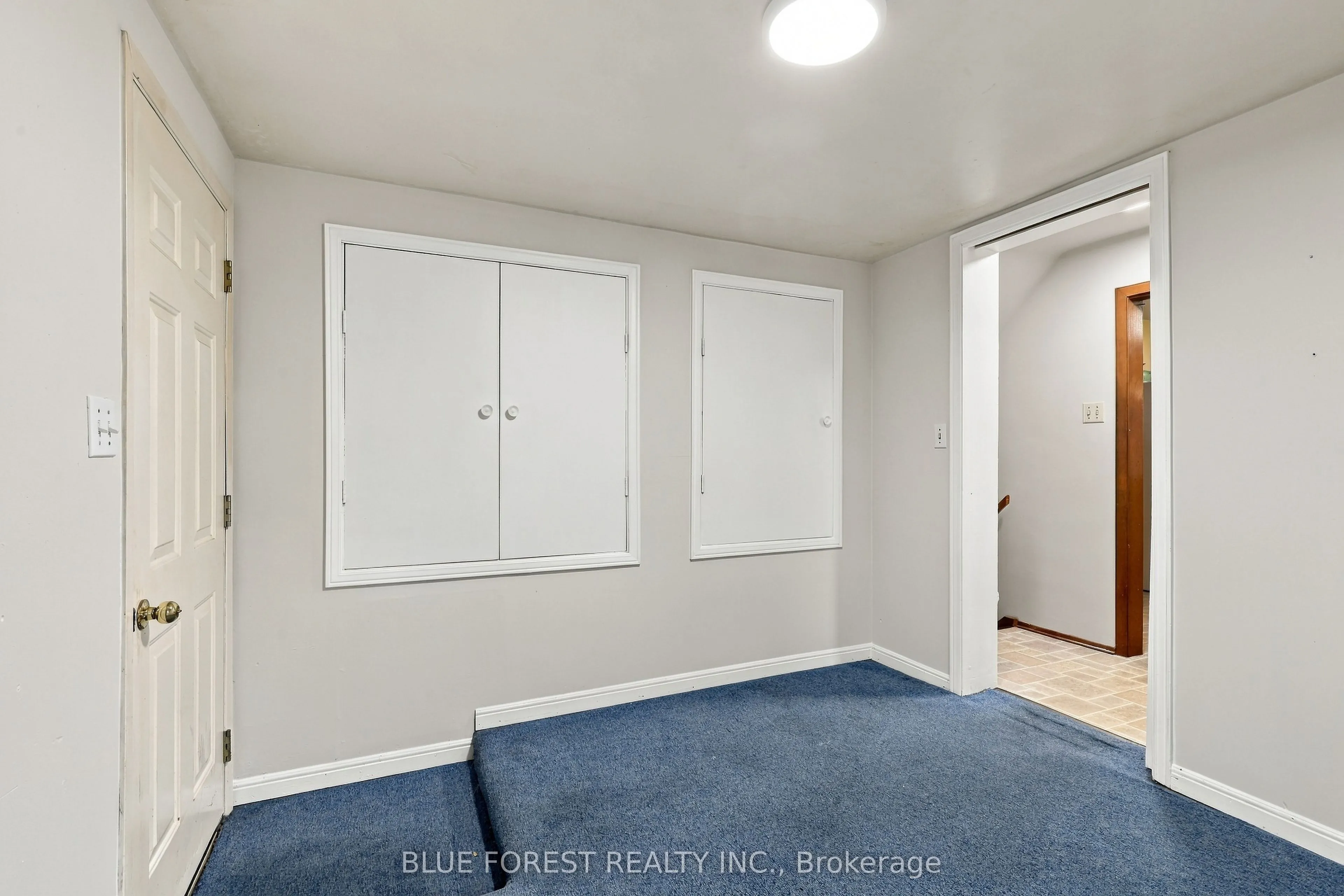 673 Galloway Crescent