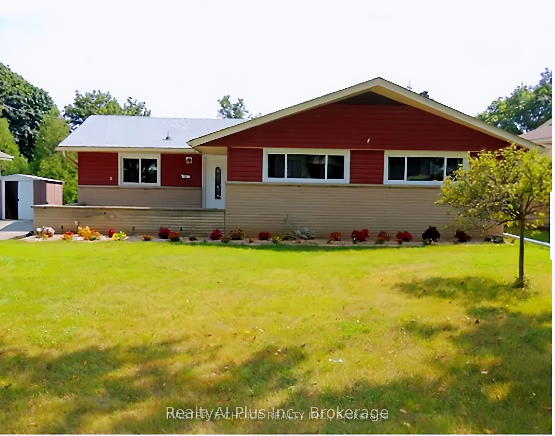 57 Ripplewood Crescent #Upper