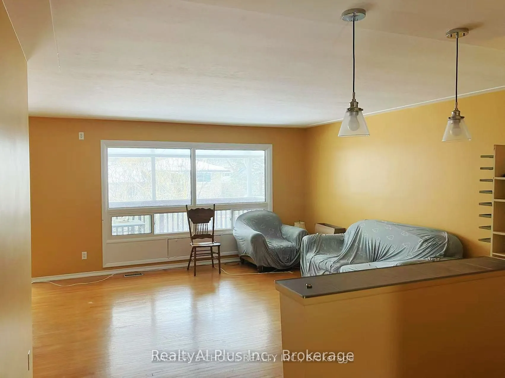 57 Ripplewood Crescent #Upper