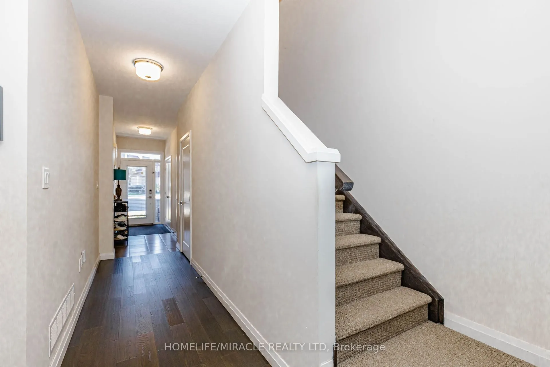 35 Midhurst Heights #19