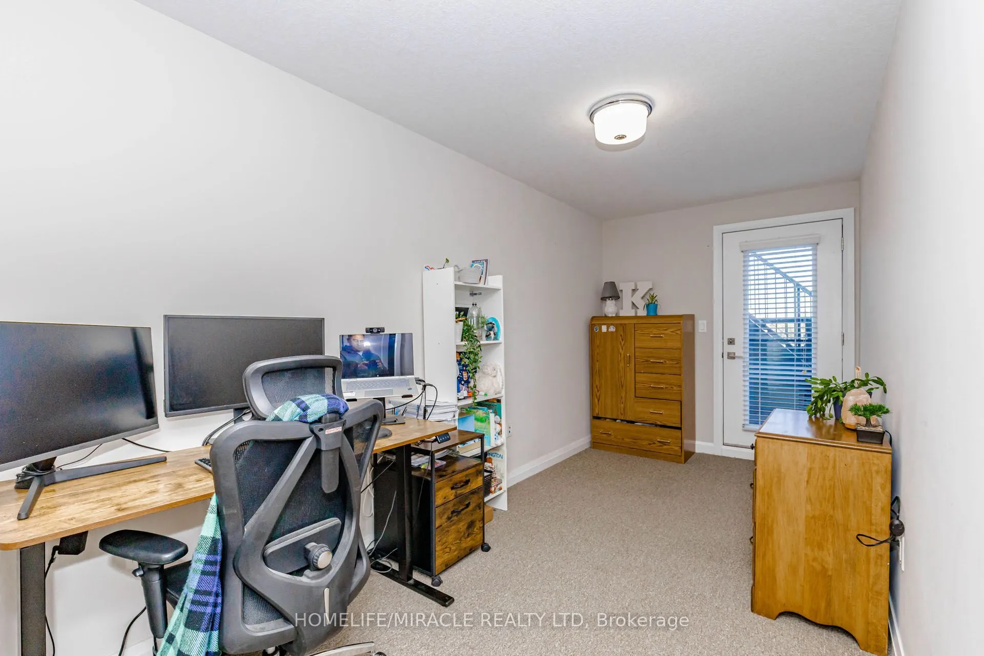 35 Midhurst Heights #19