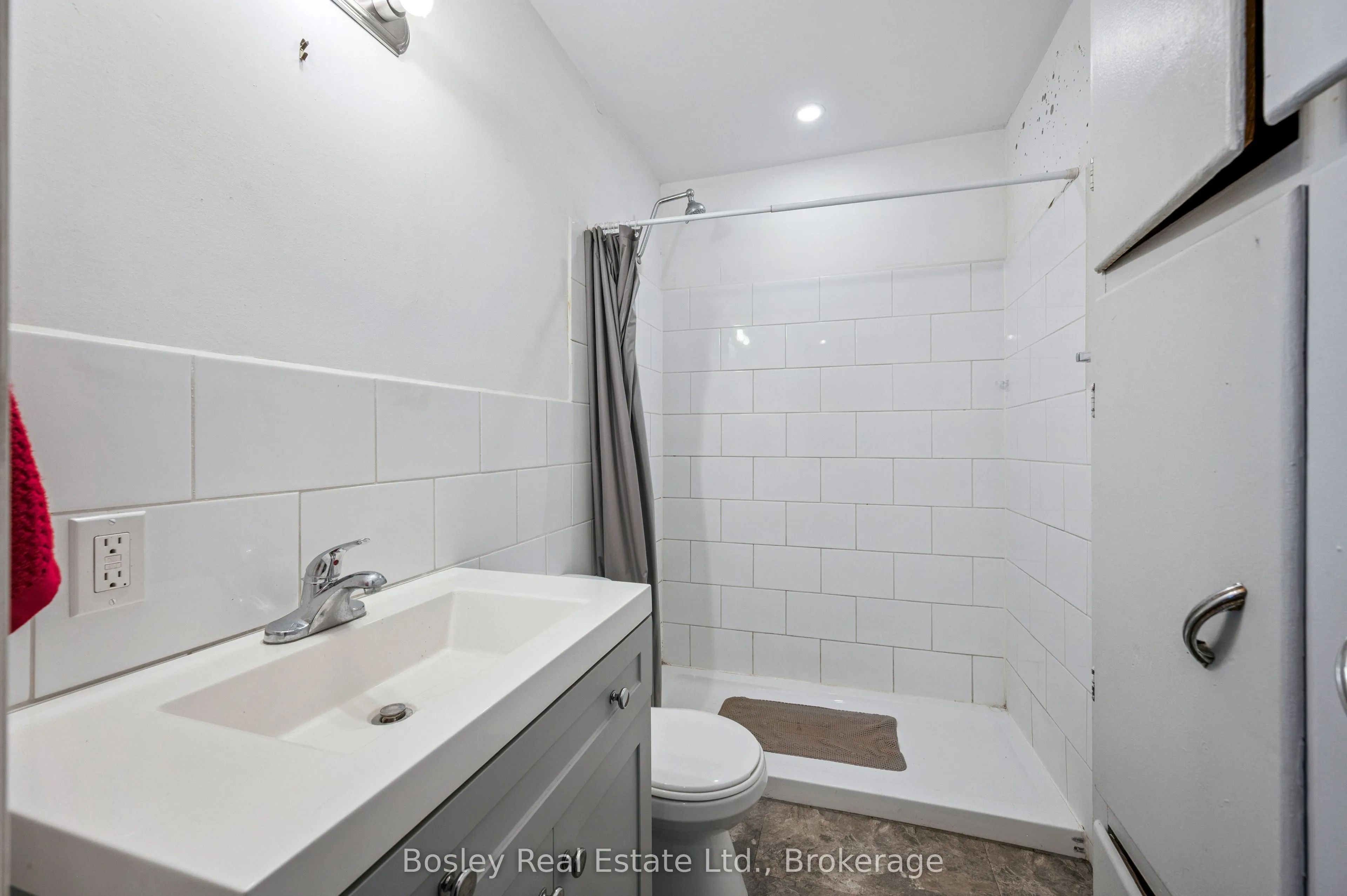 121 Hespeler Road