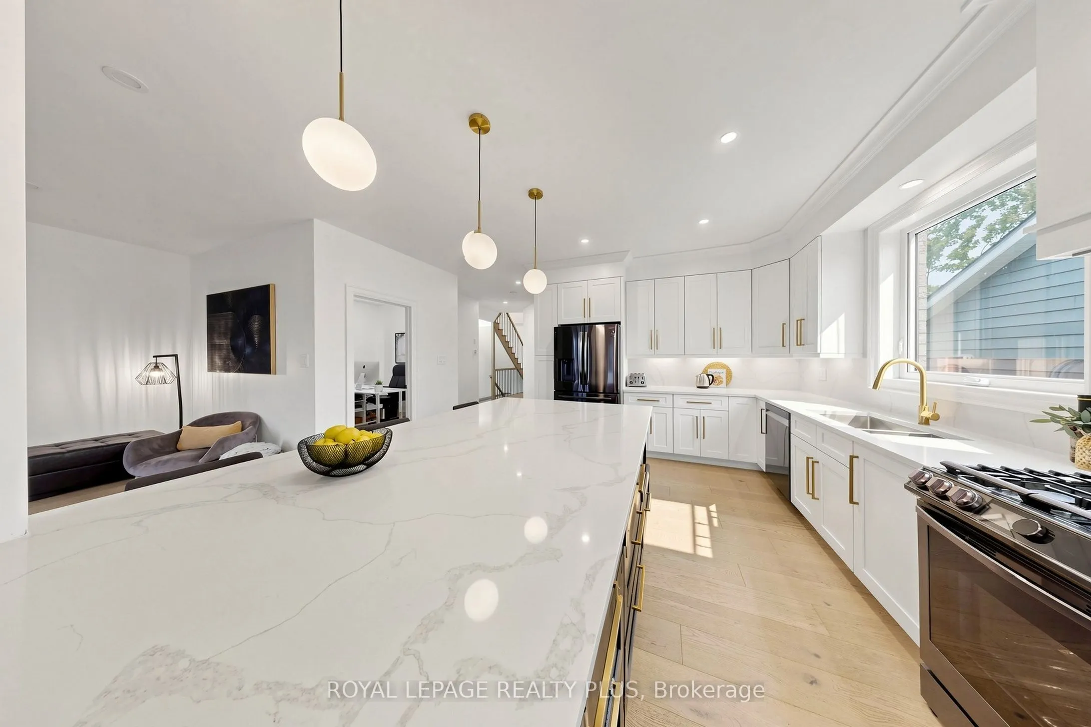 274 Dewitt Road