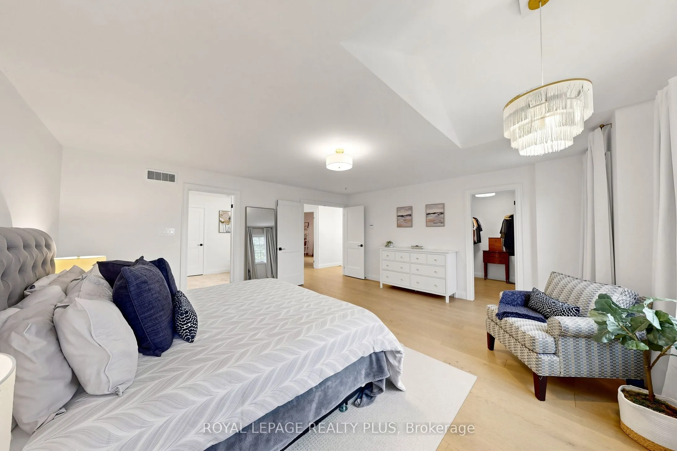274 Dewitt Road