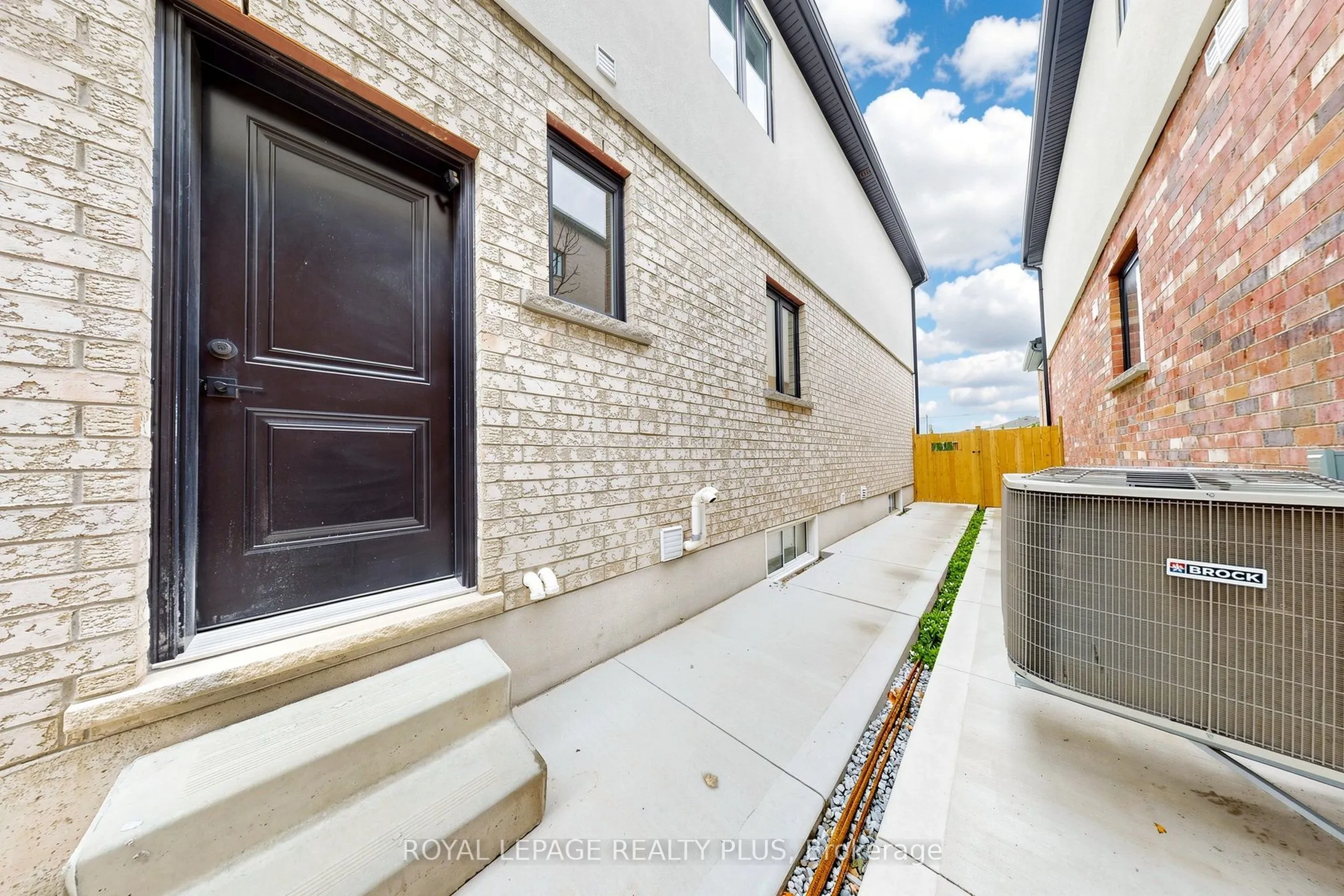 274 Dewitt Road