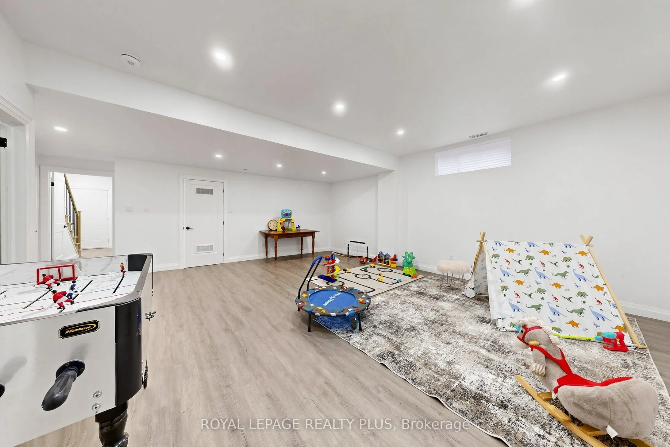 274 Dewitt Road