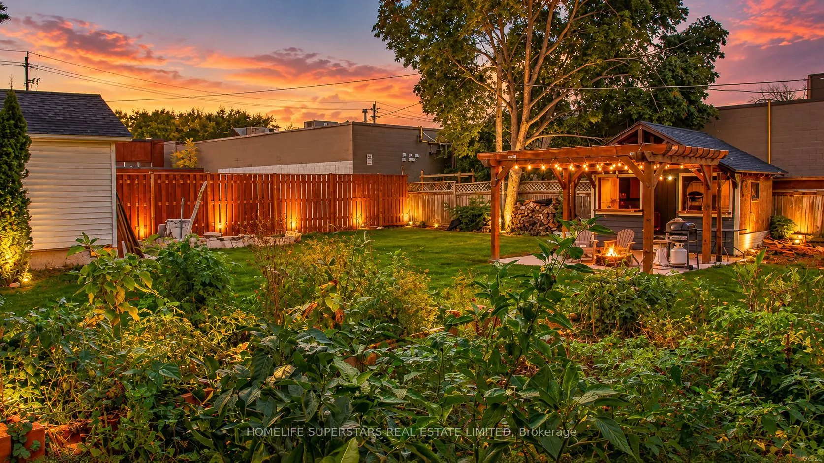 706 Rowntree Avenue