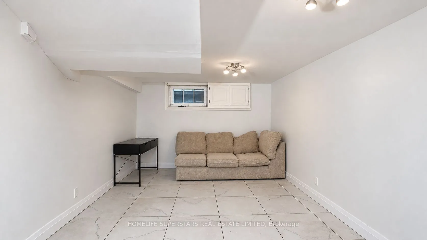 706 Rowntree Avenue