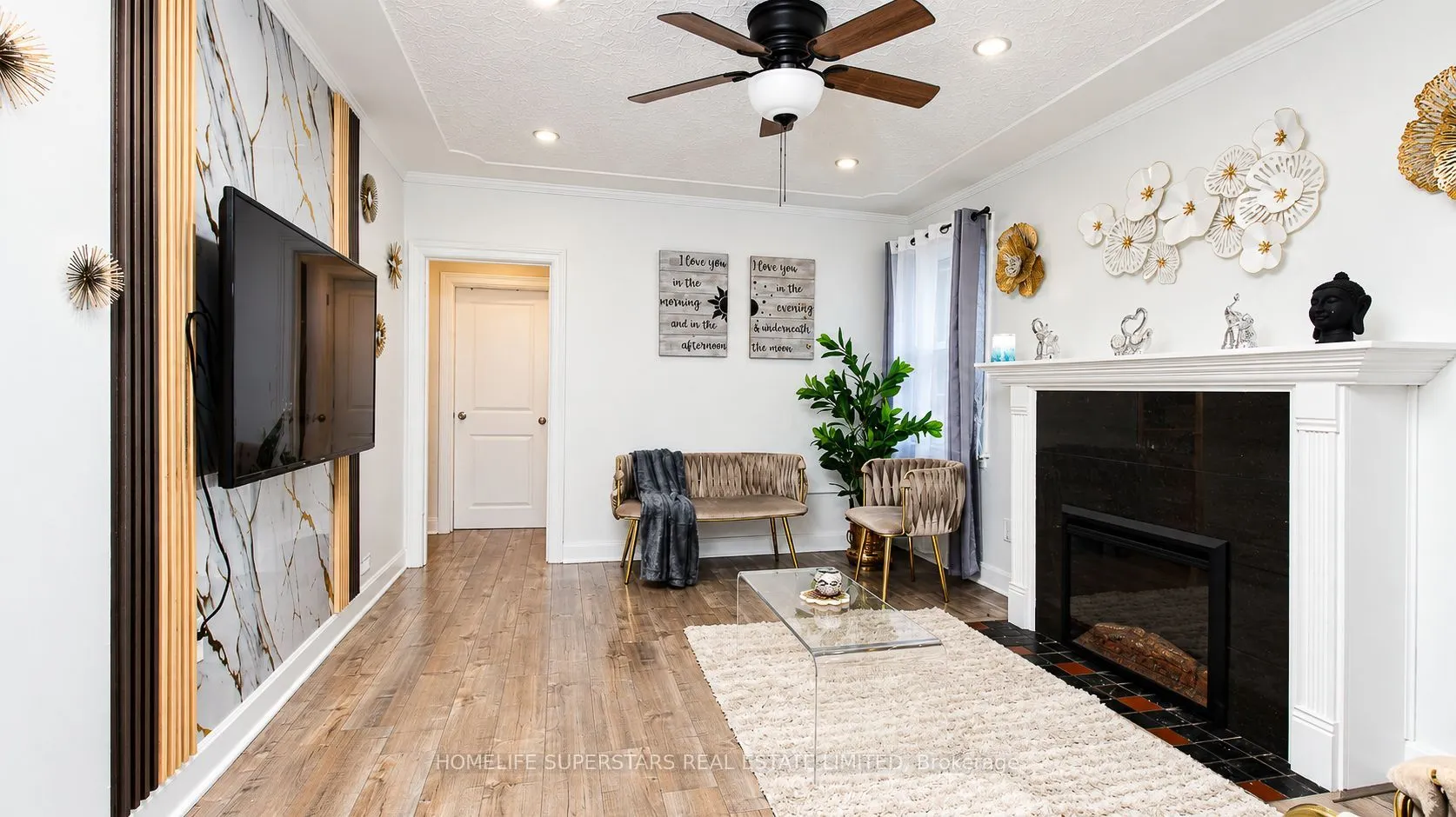 706 Rowntree Avenue