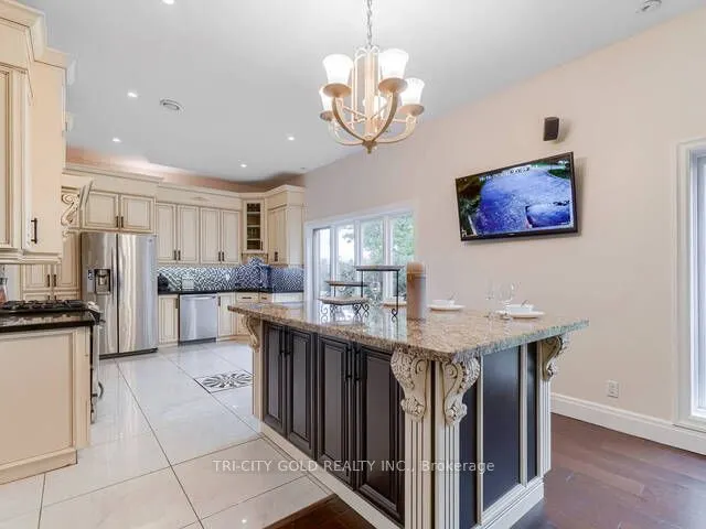 16 OCHS Drive