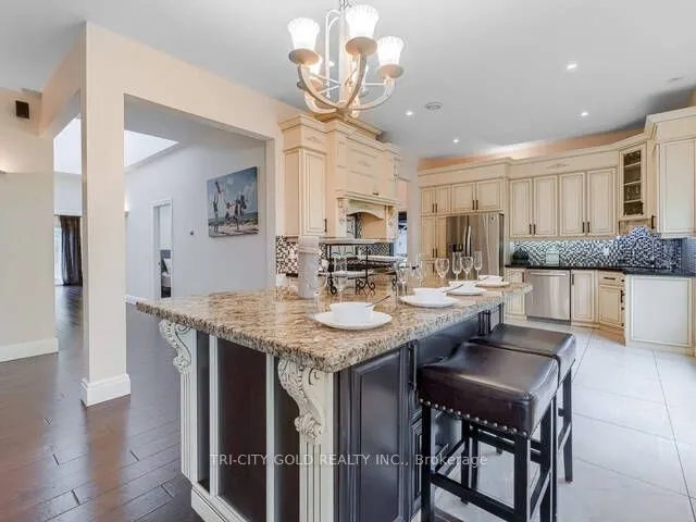 16 OCHS Drive