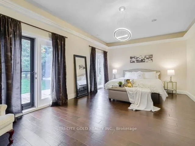 16 OCHS Drive