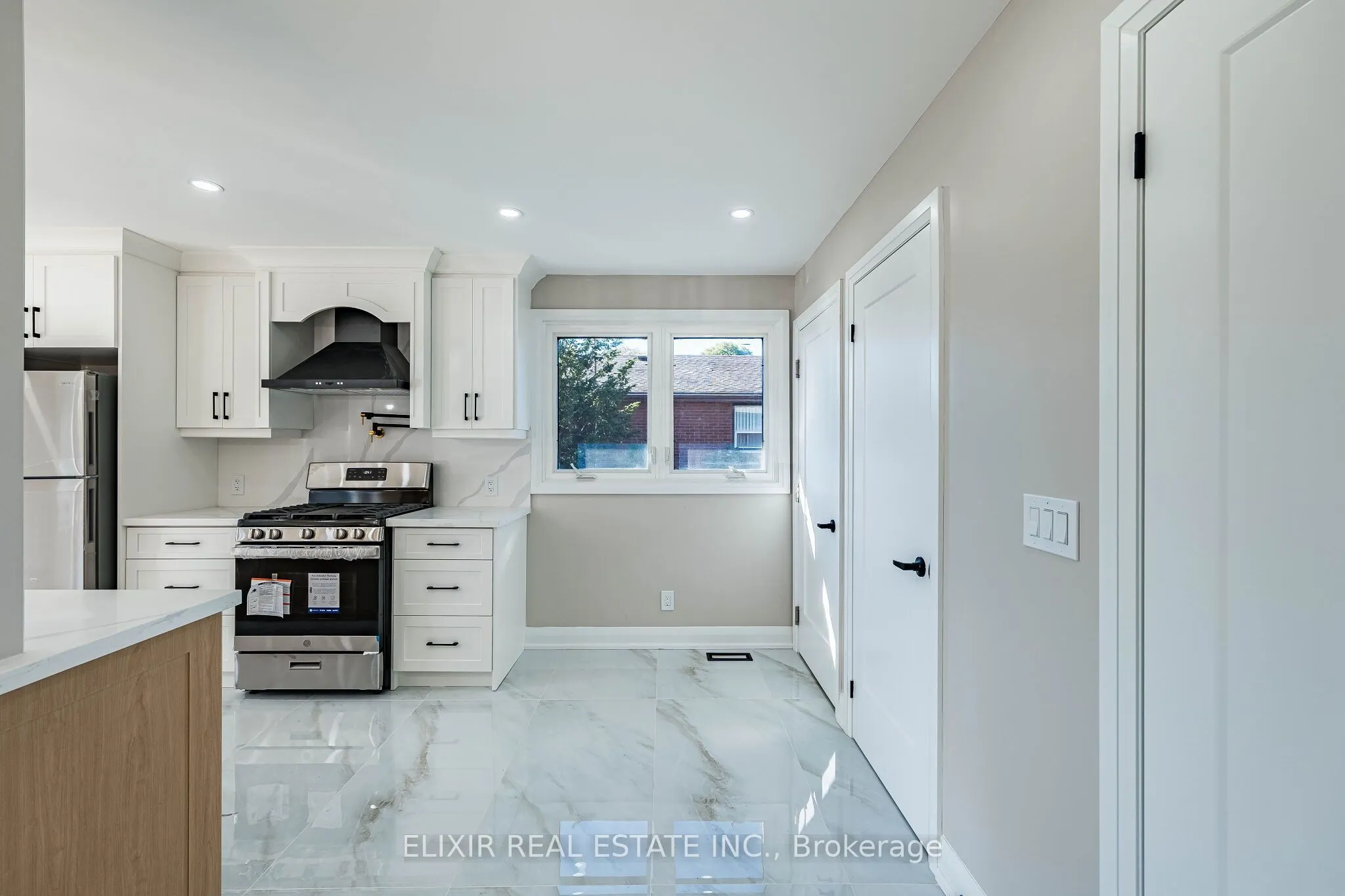 135 Nugent Drive #Upper
