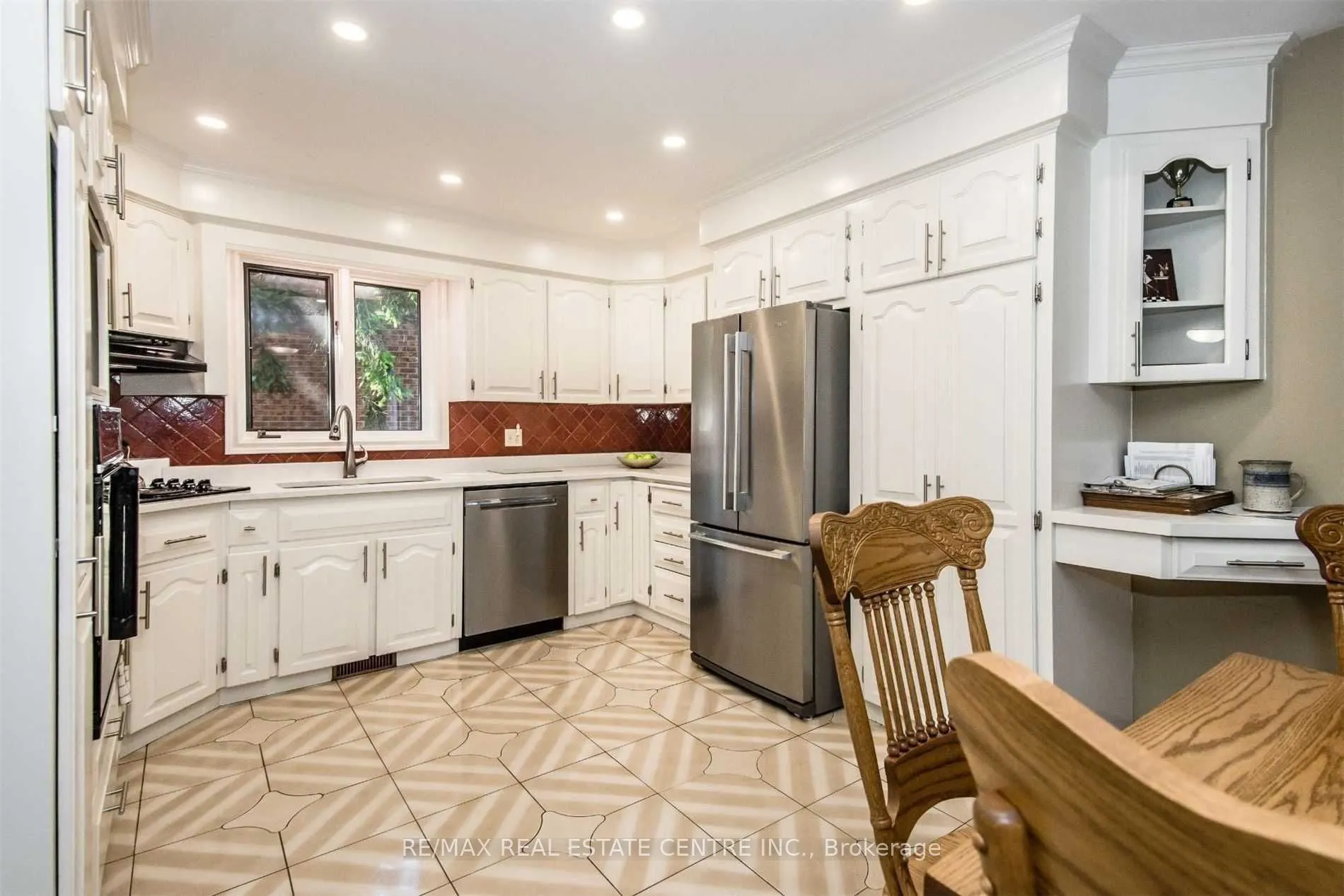 28 Walnut Drive