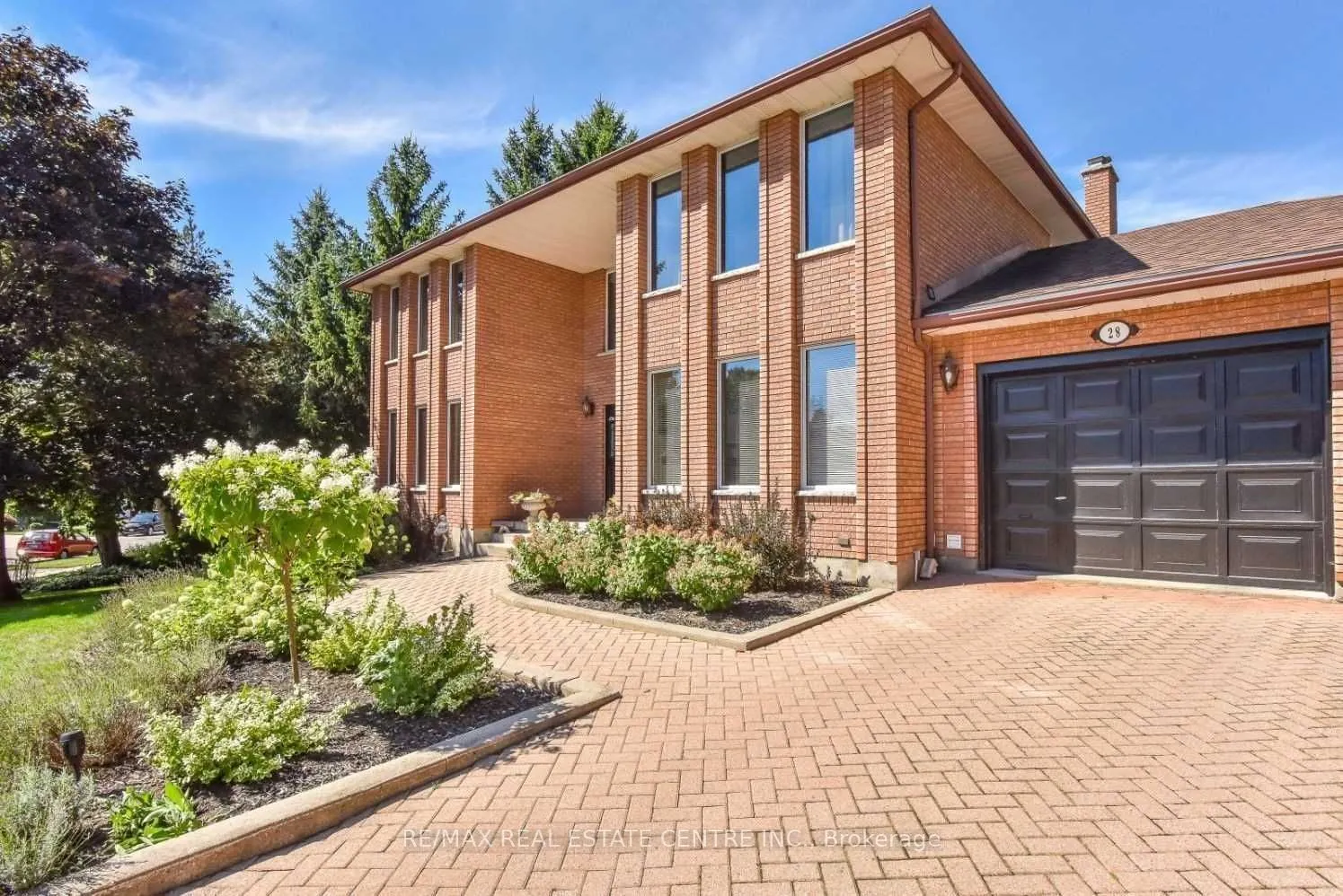 28 Walnut Drive