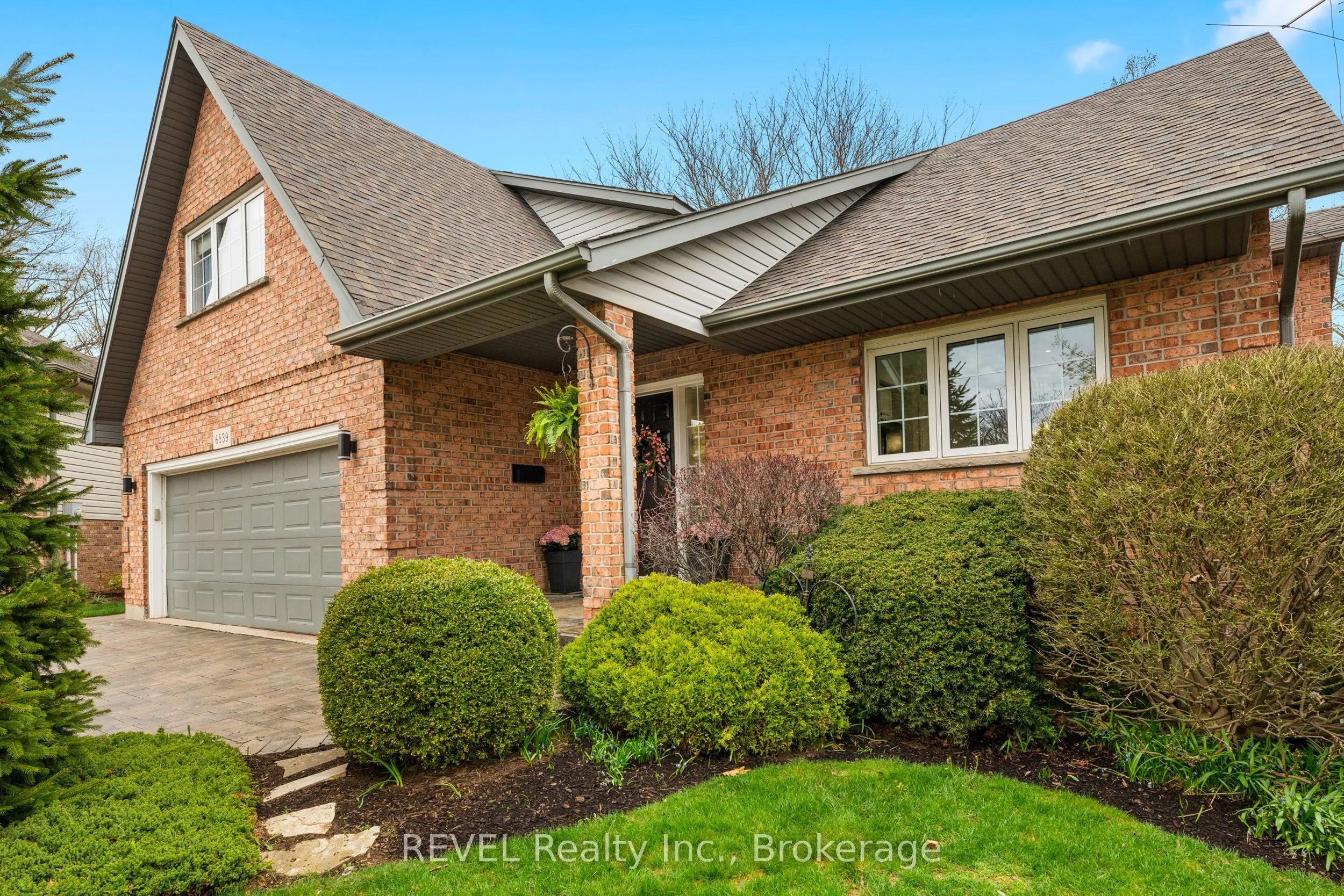 6839 Imperial Court