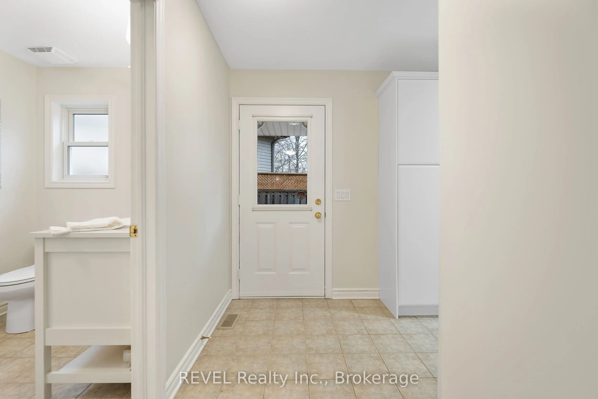 6839 Imperial Court