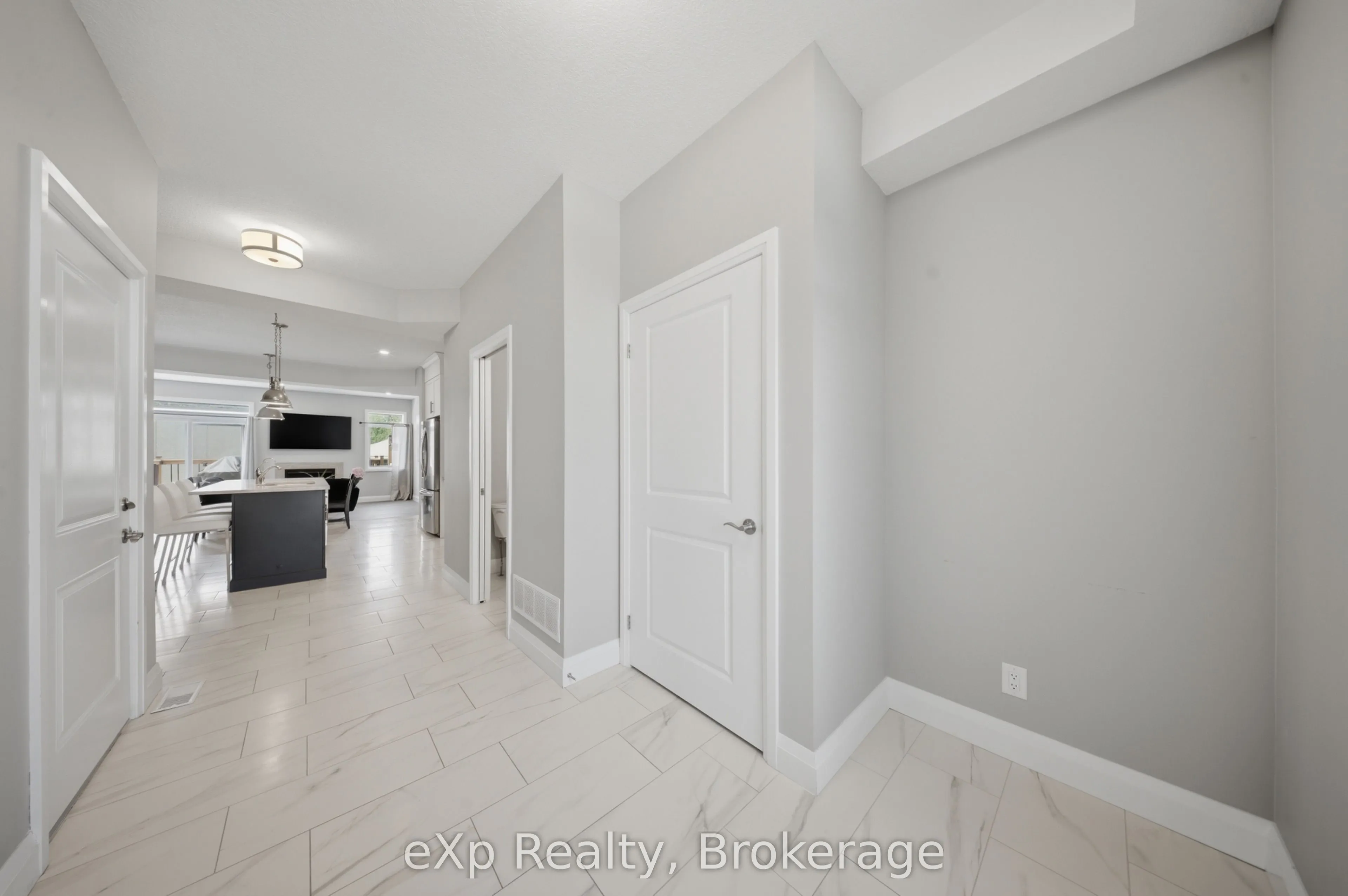 107 Stephenson Way
