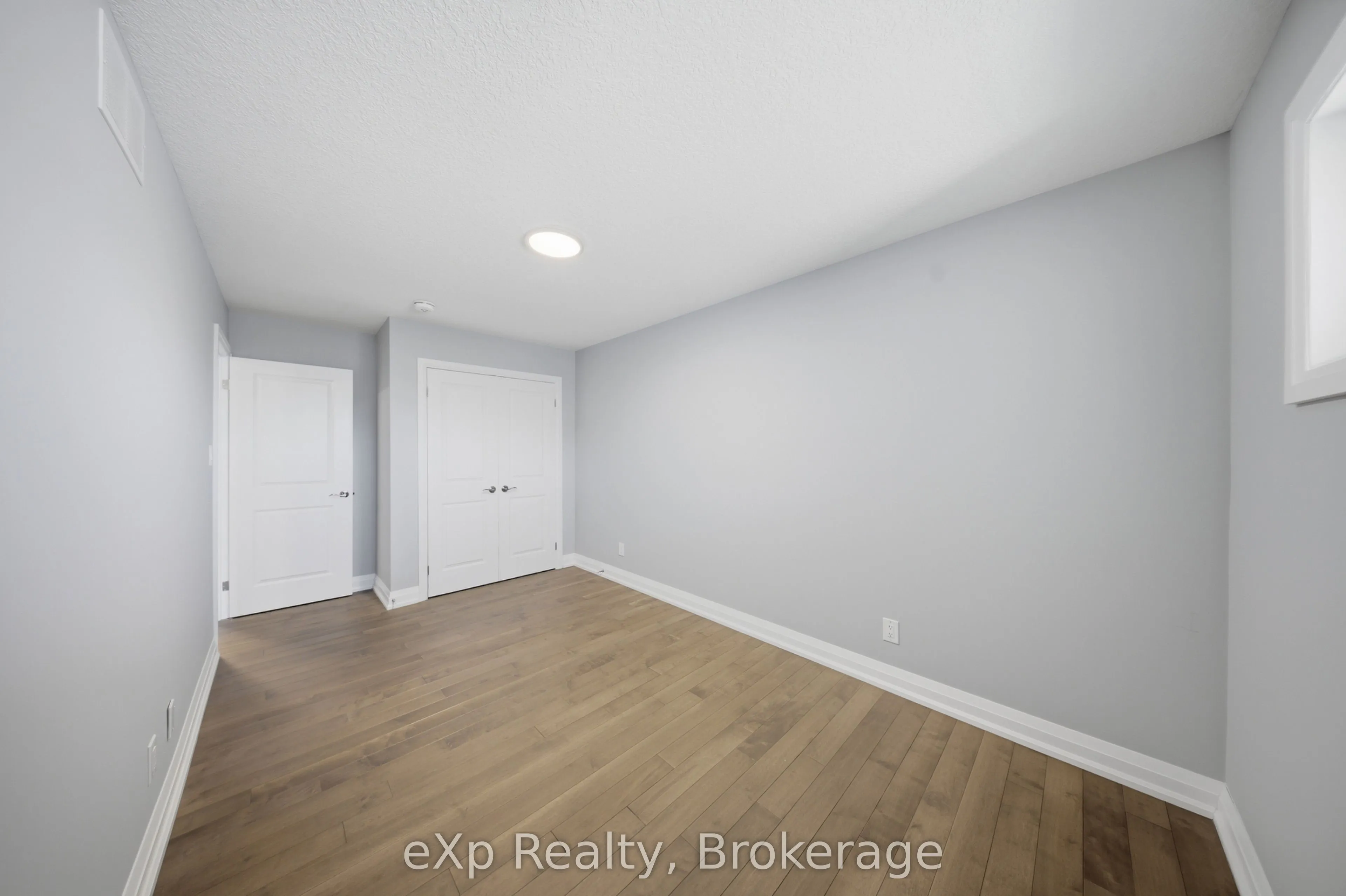107 Stephenson Way