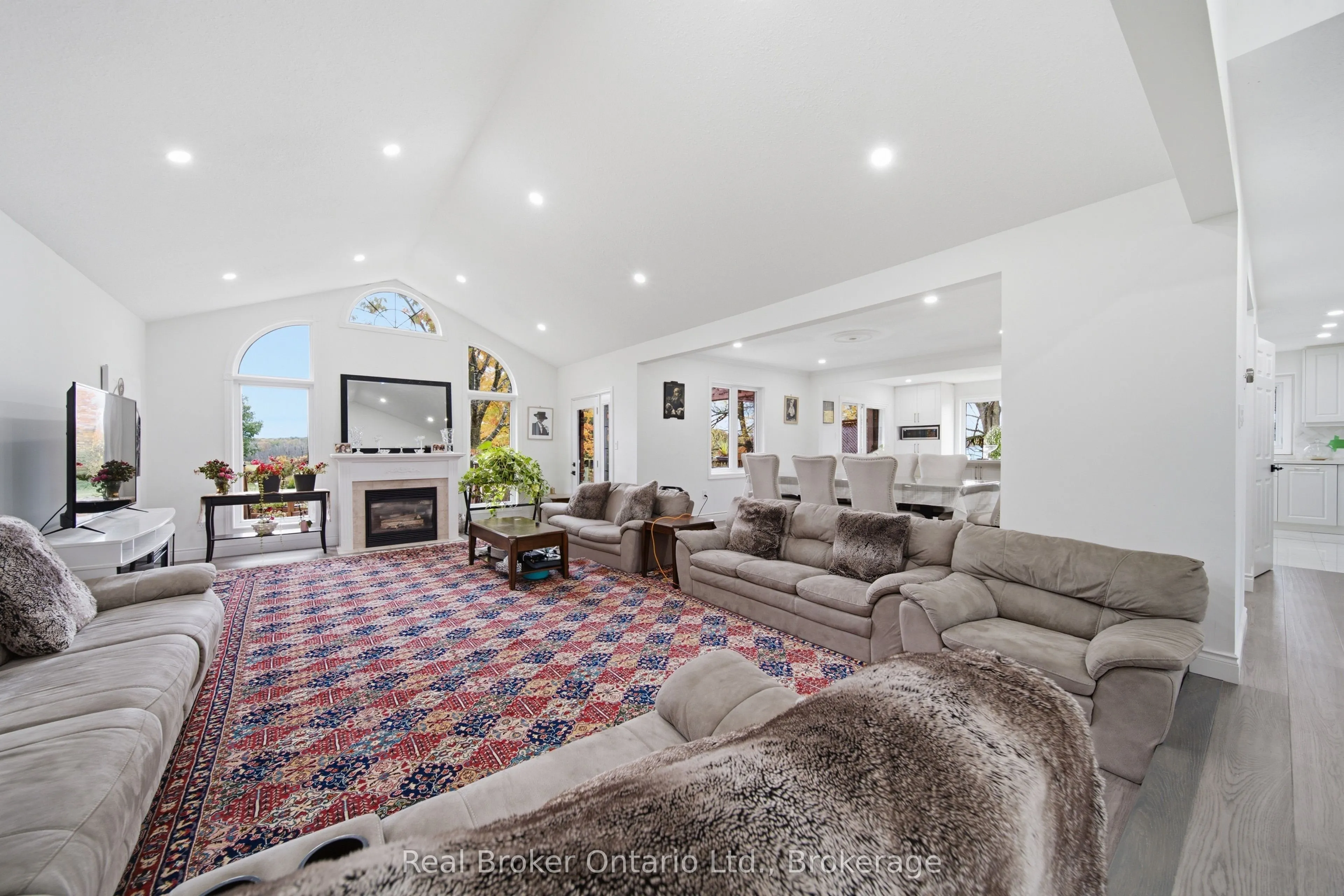 7709 Wellington Road 22 Road
