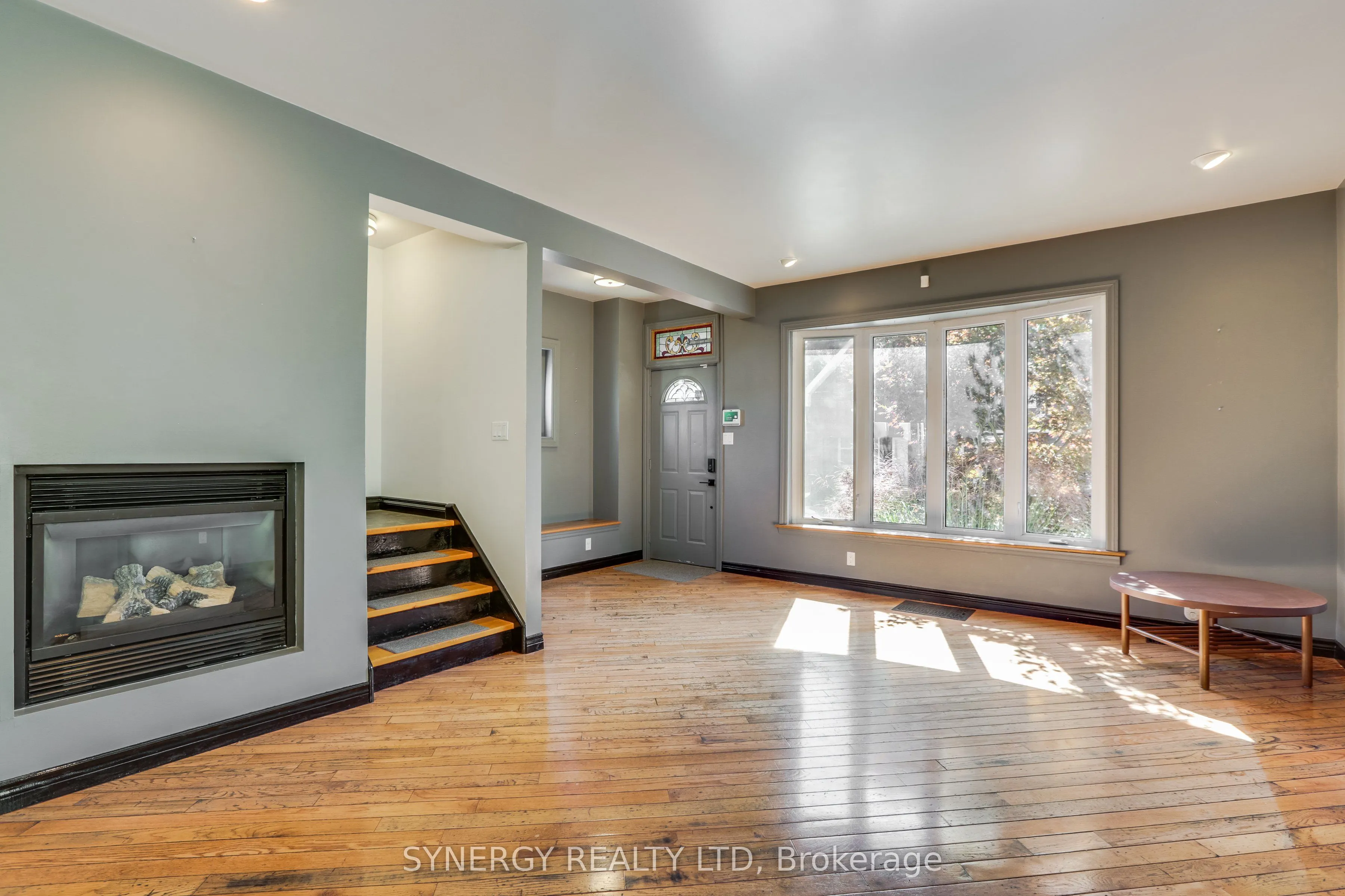 2 Erie Avenue
