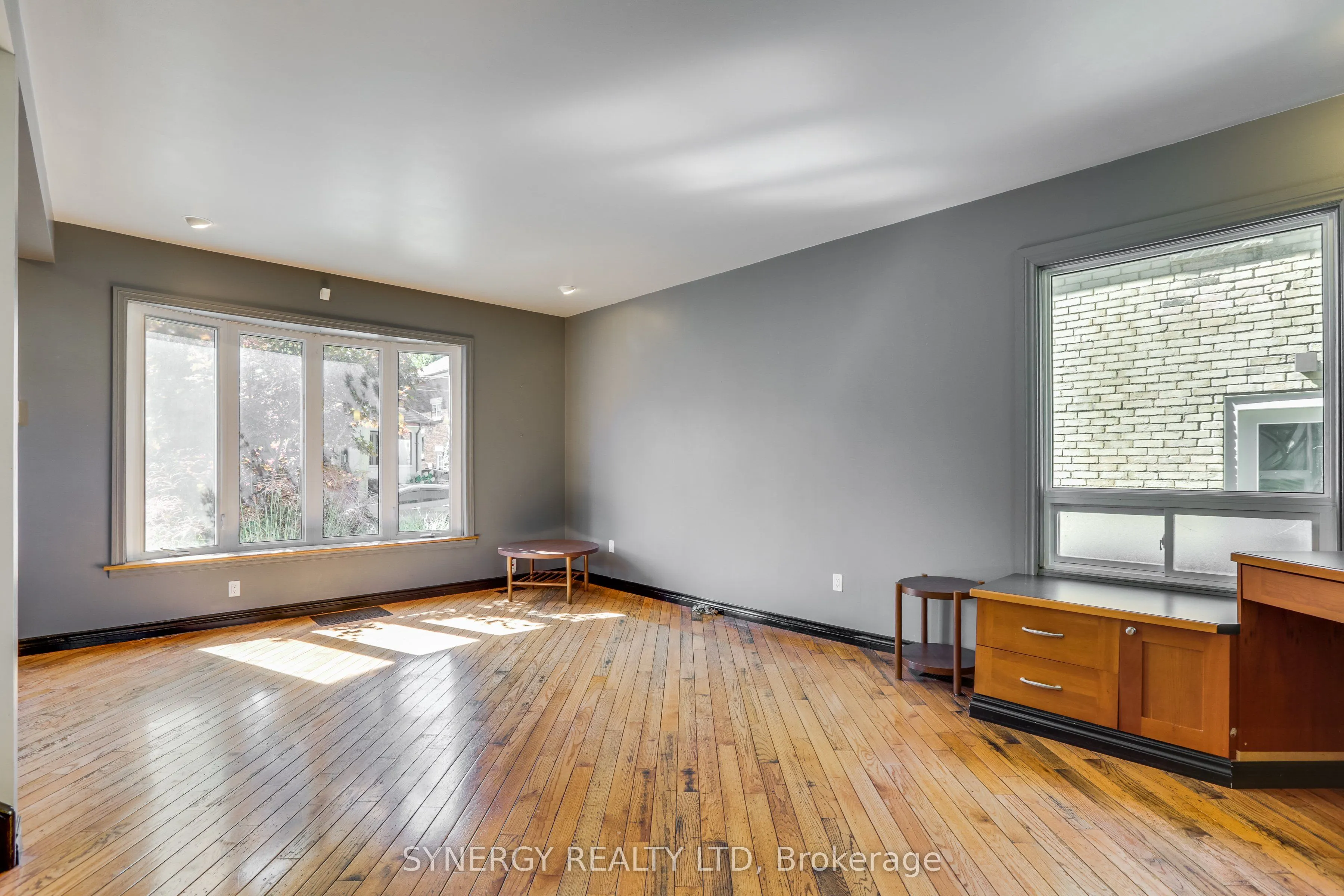 2 Erie Avenue