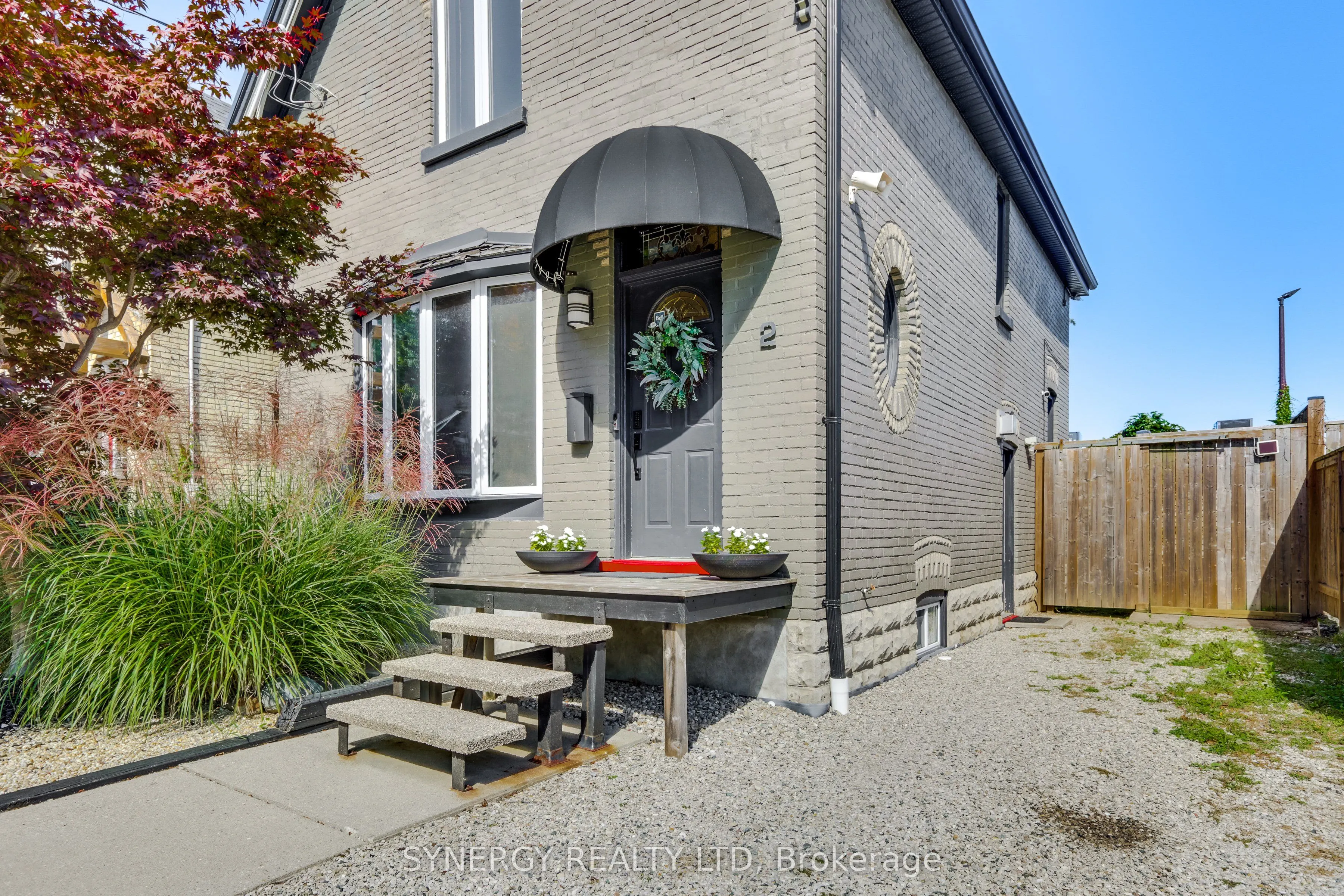 2 Erie Avenue