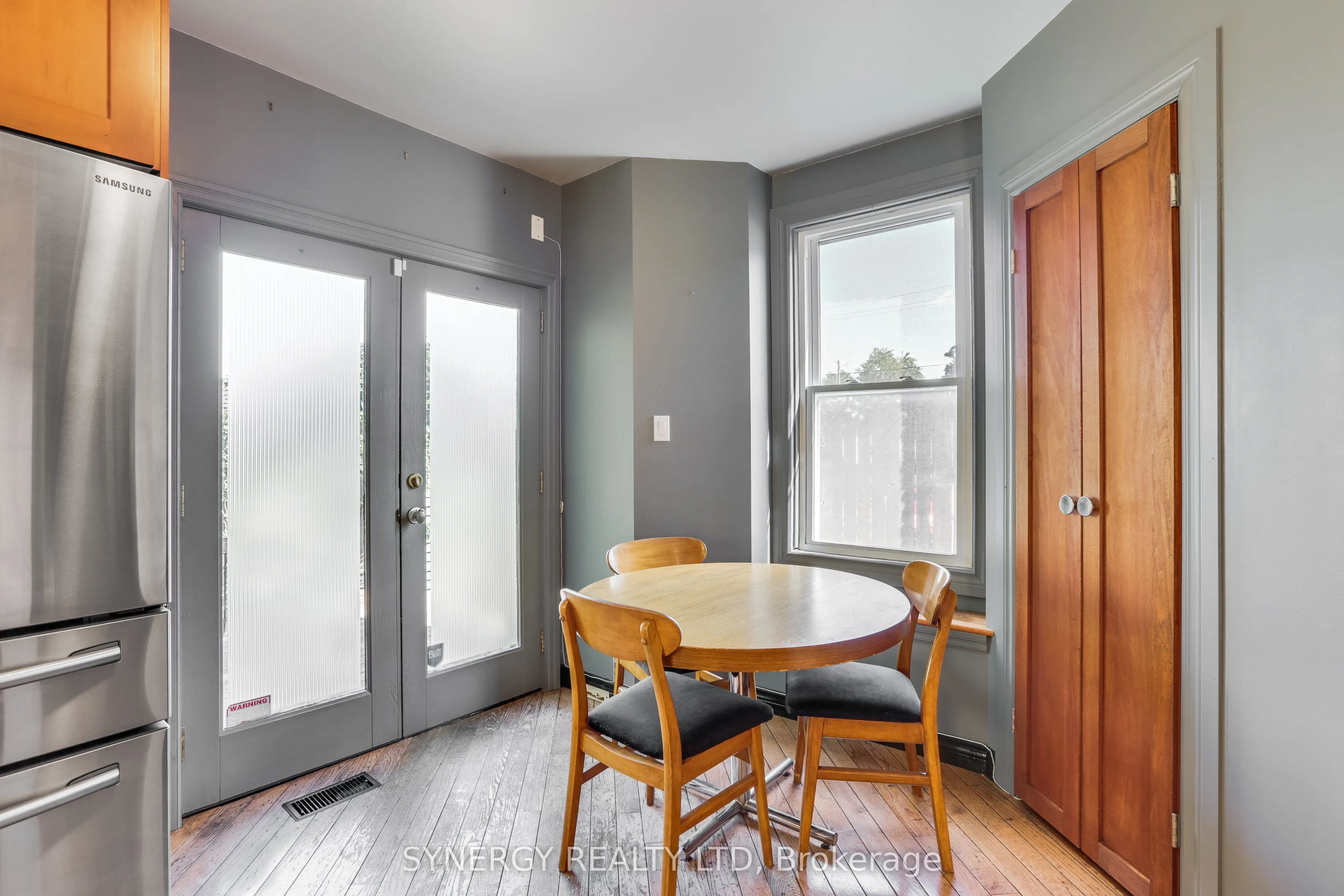 2 Erie Avenue