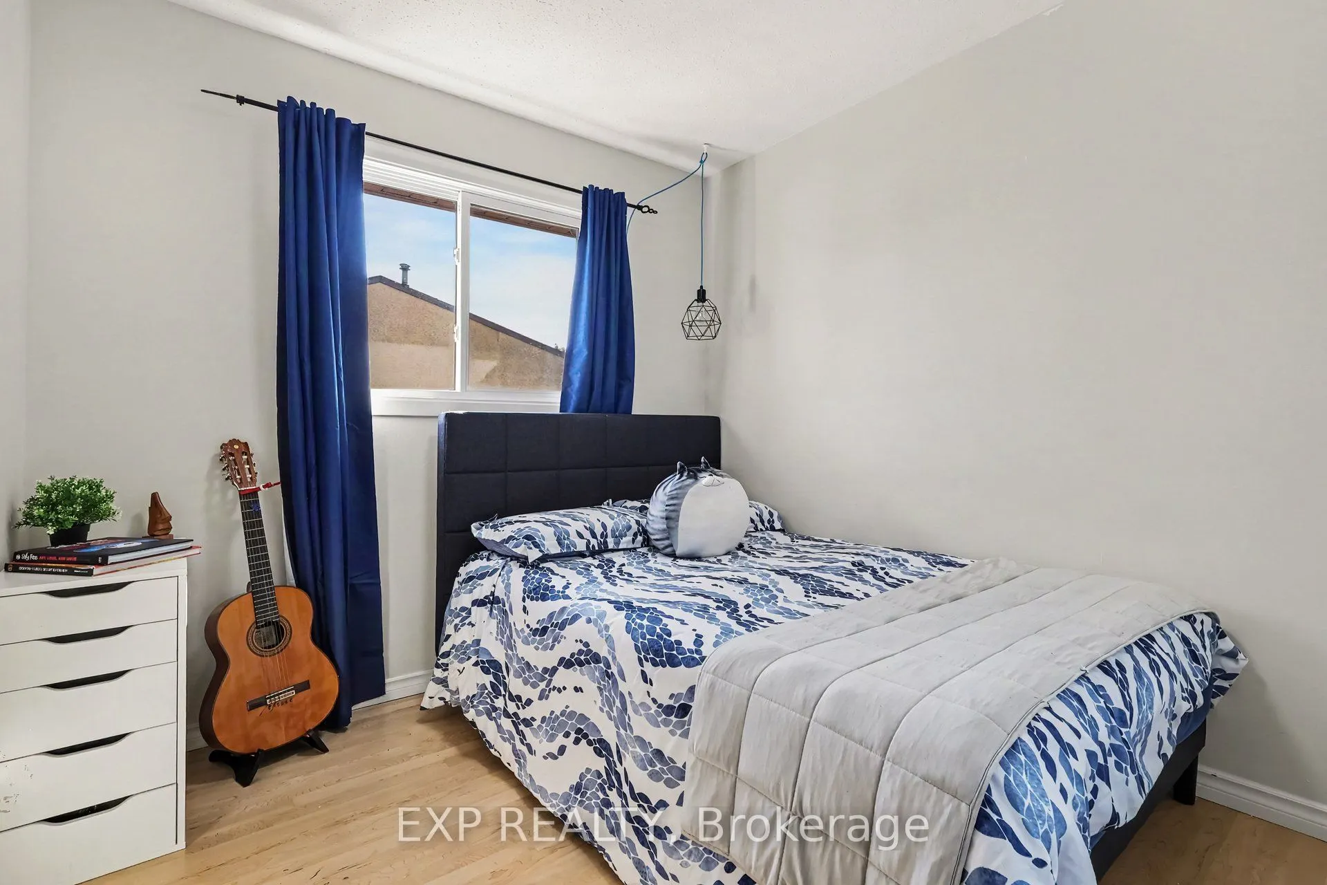 1290 Cahill Drive #11