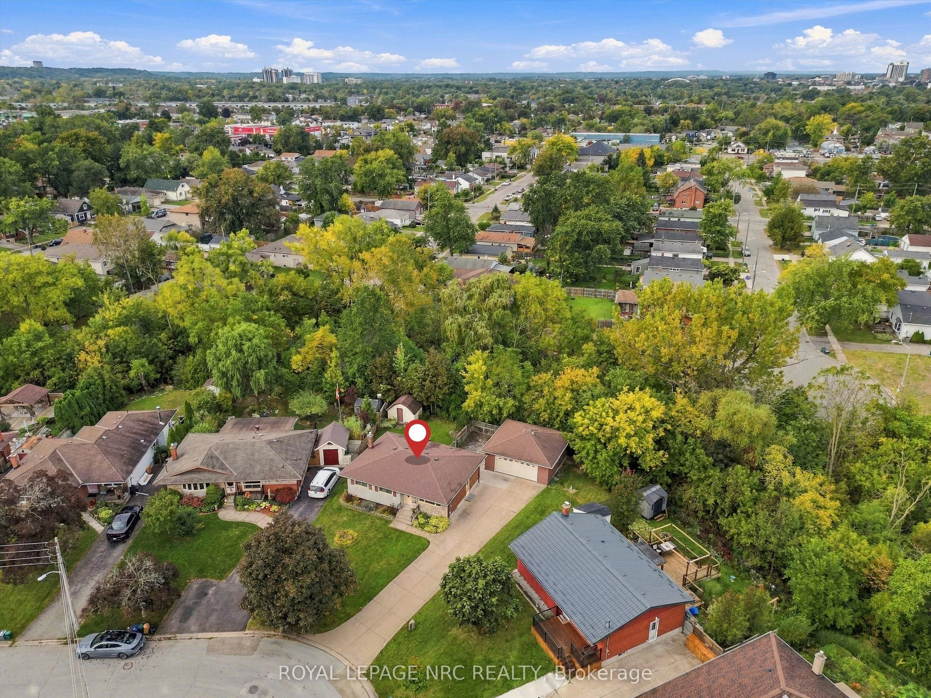 13 Hardwood Grove
