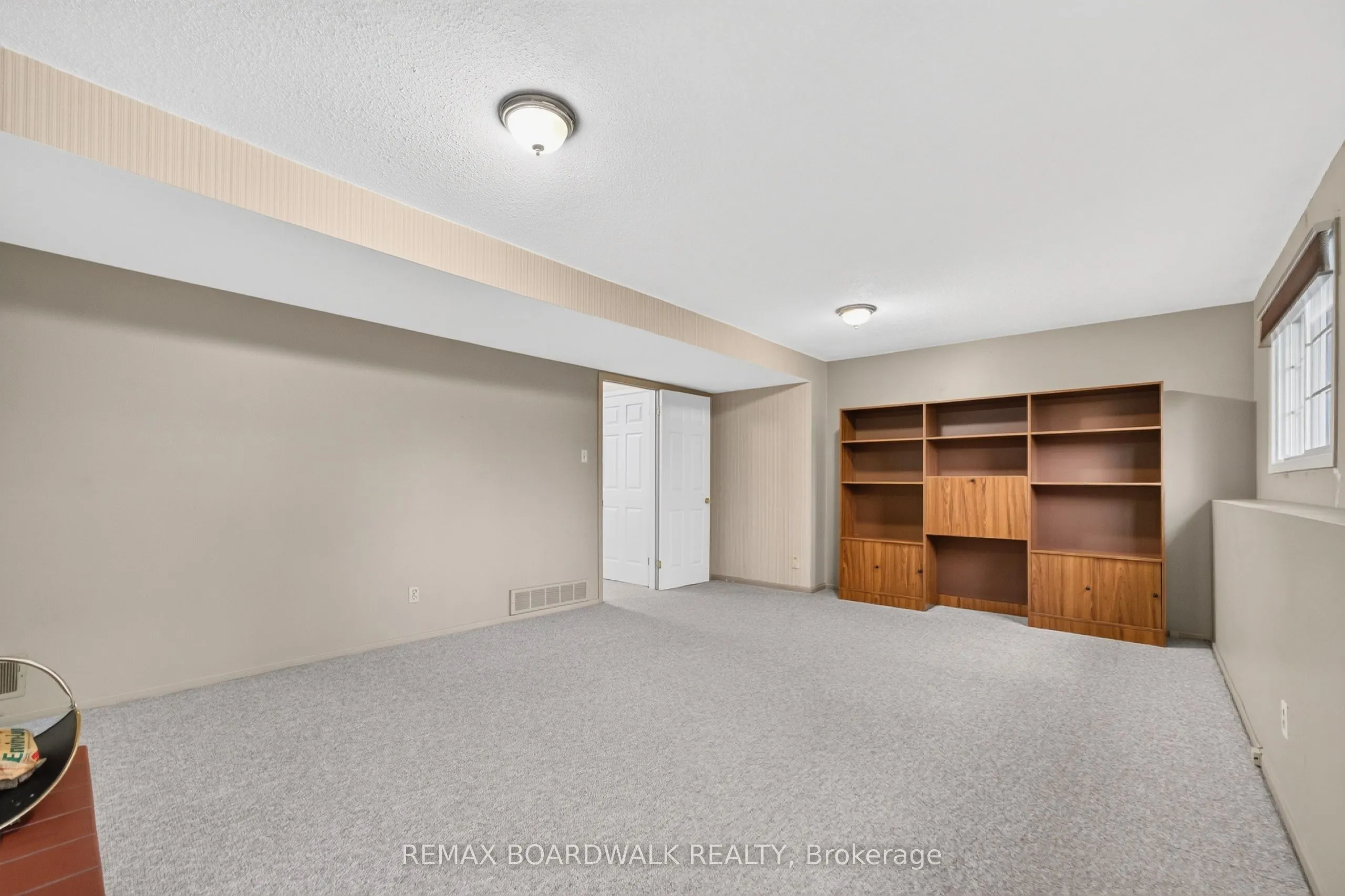 20 Tripp Crescent