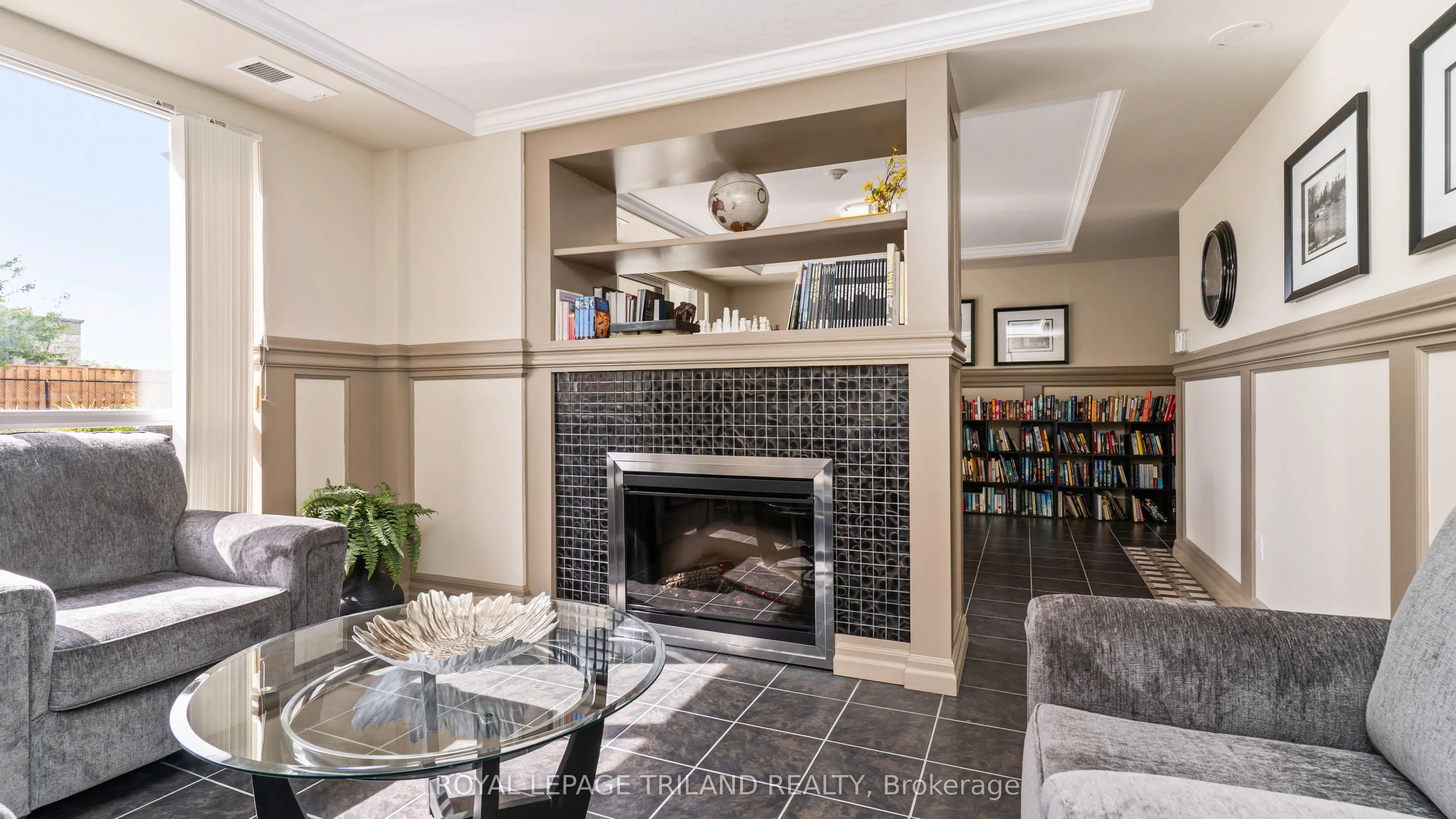 1030 Coronation Drive #812
