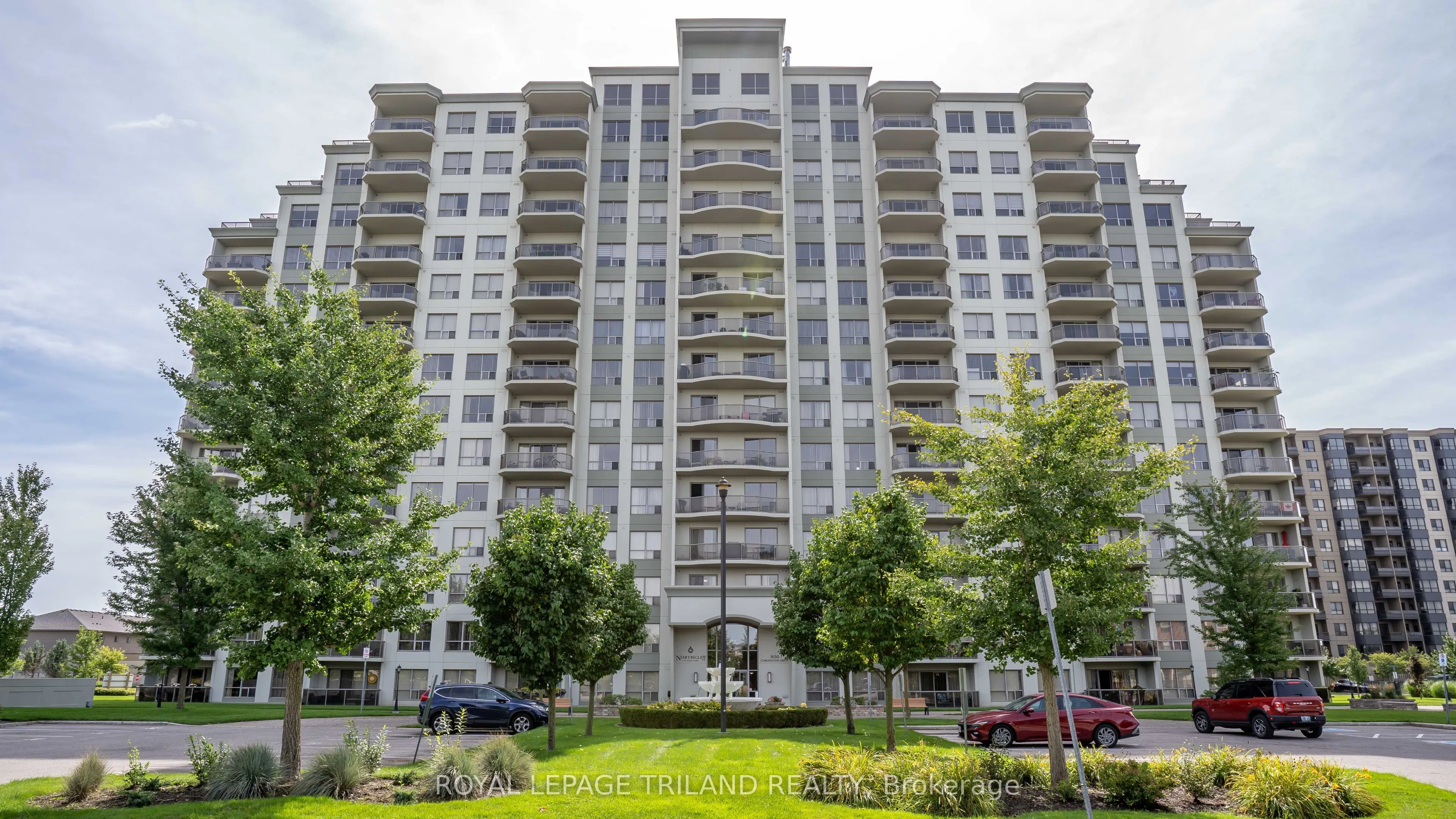 1030 Coronation Drive #812