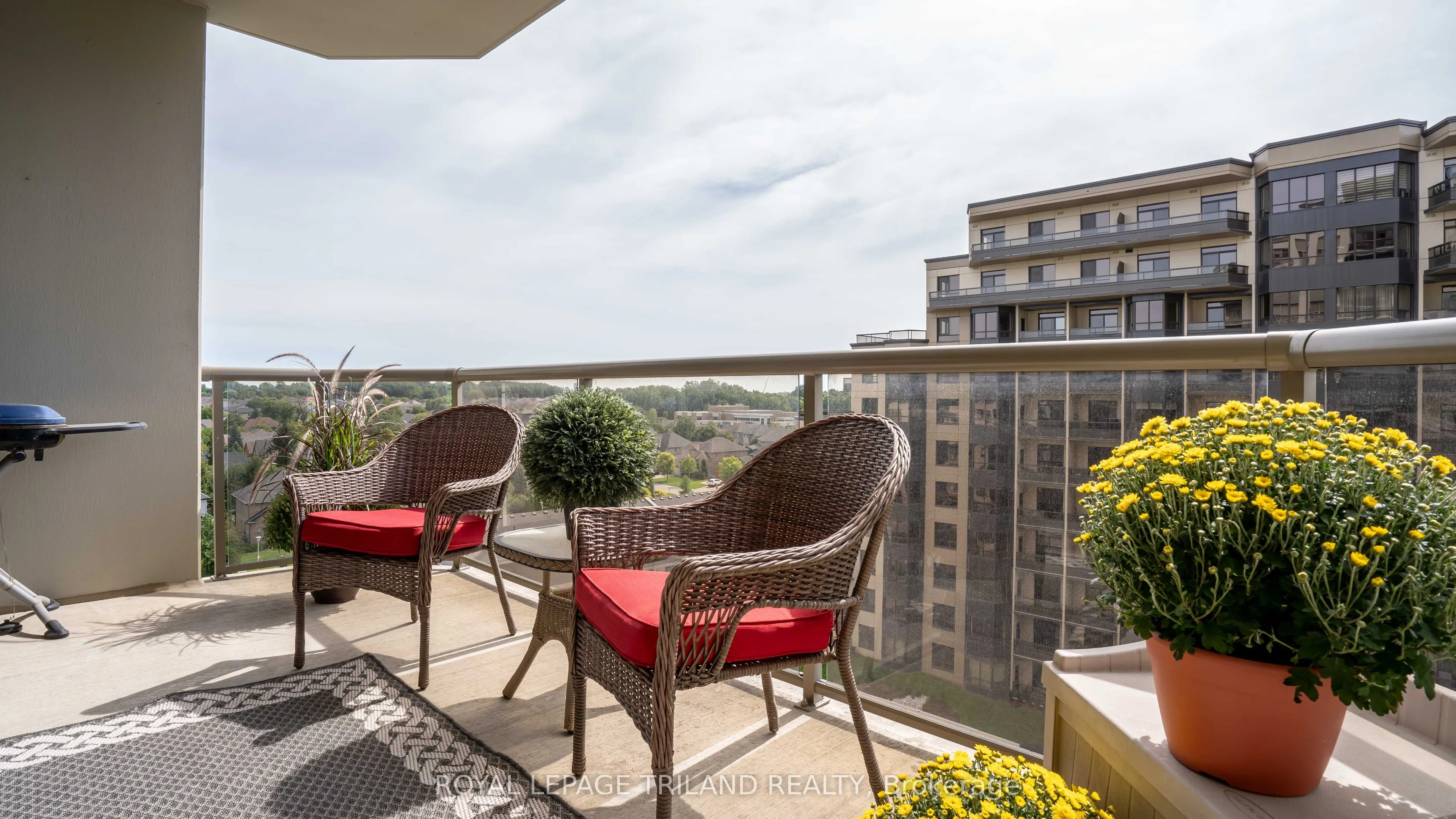 1030 Coronation Drive #812