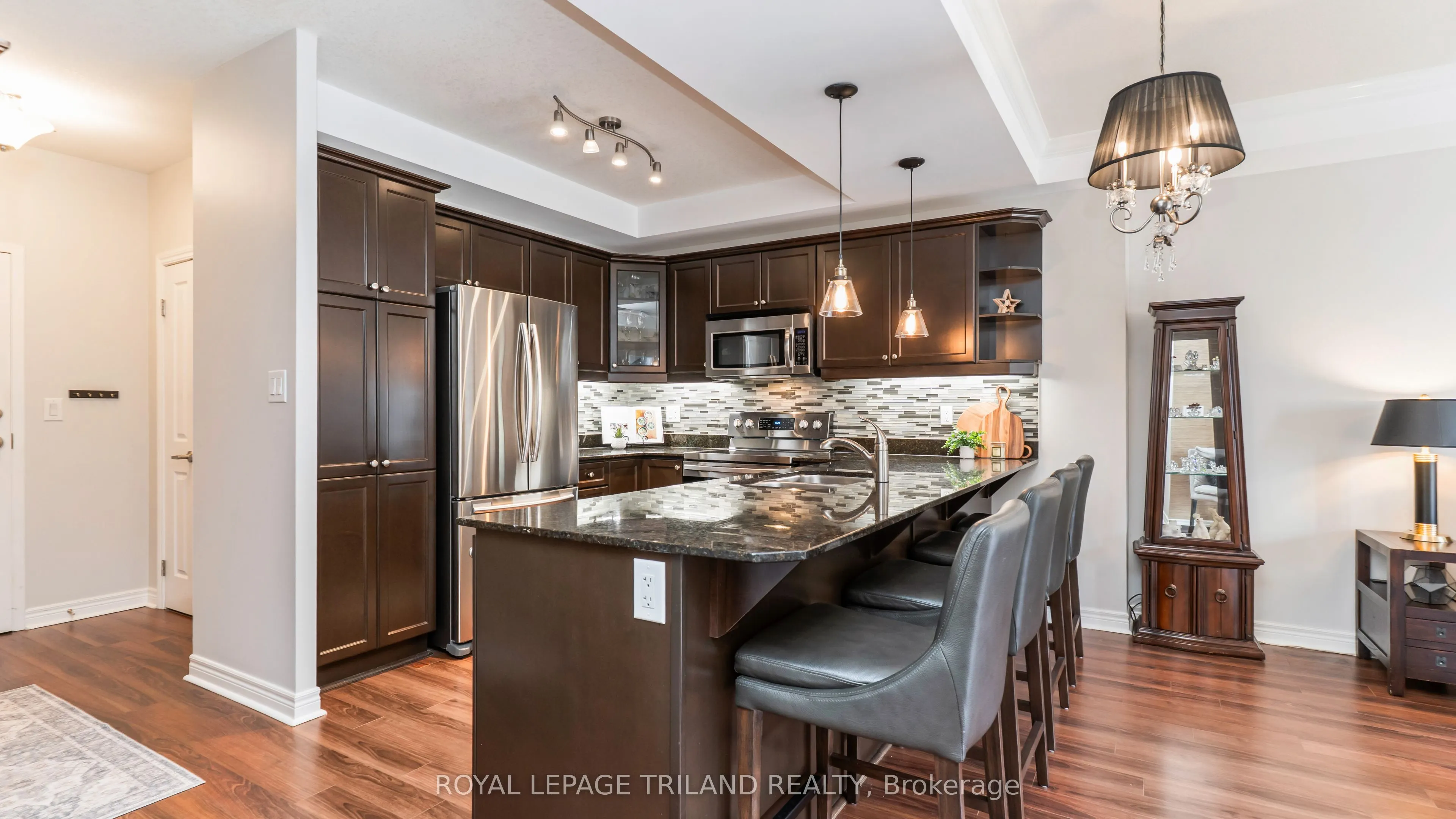 1030 Coronation Drive #812