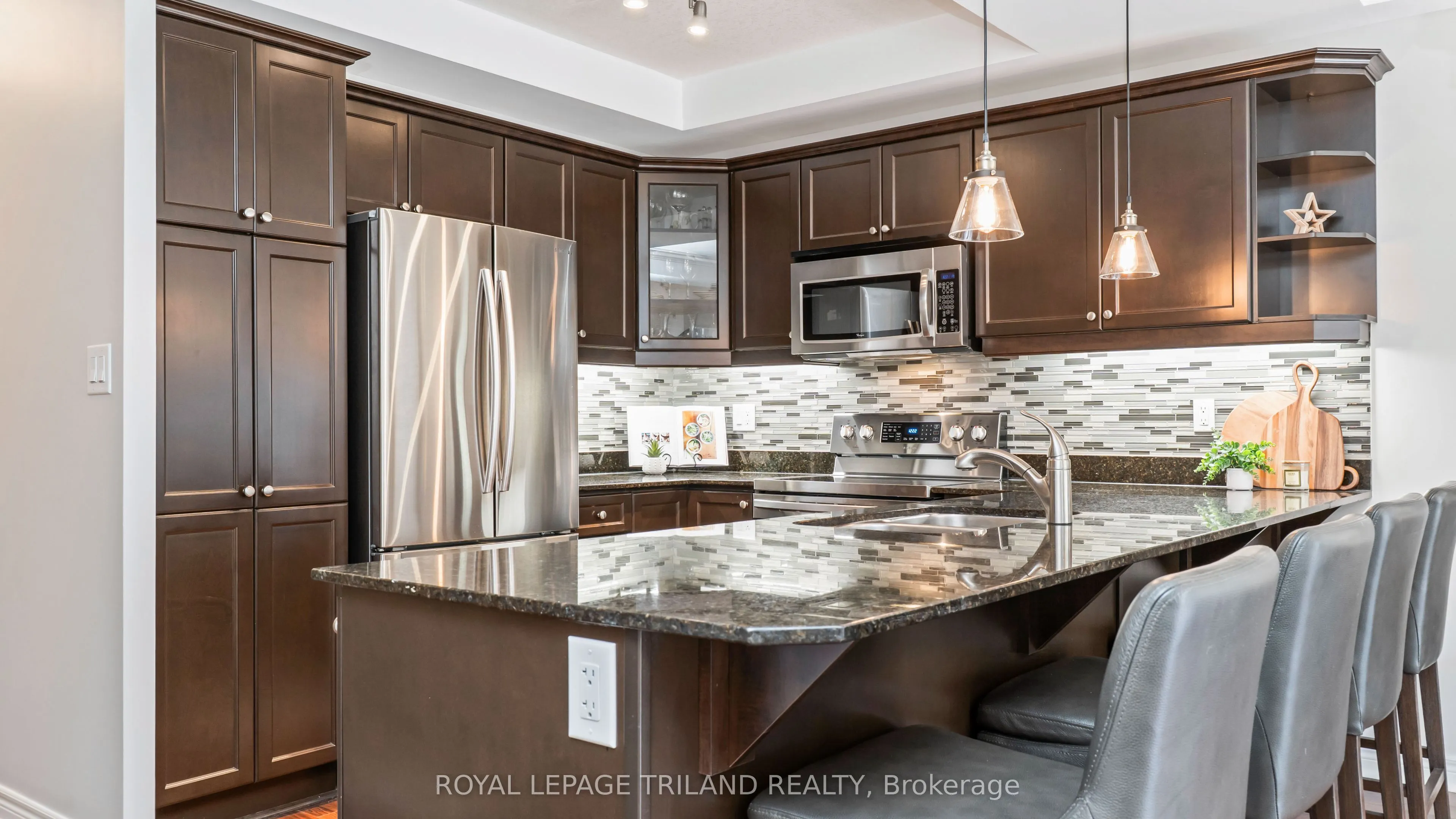 1030 Coronation Drive #812