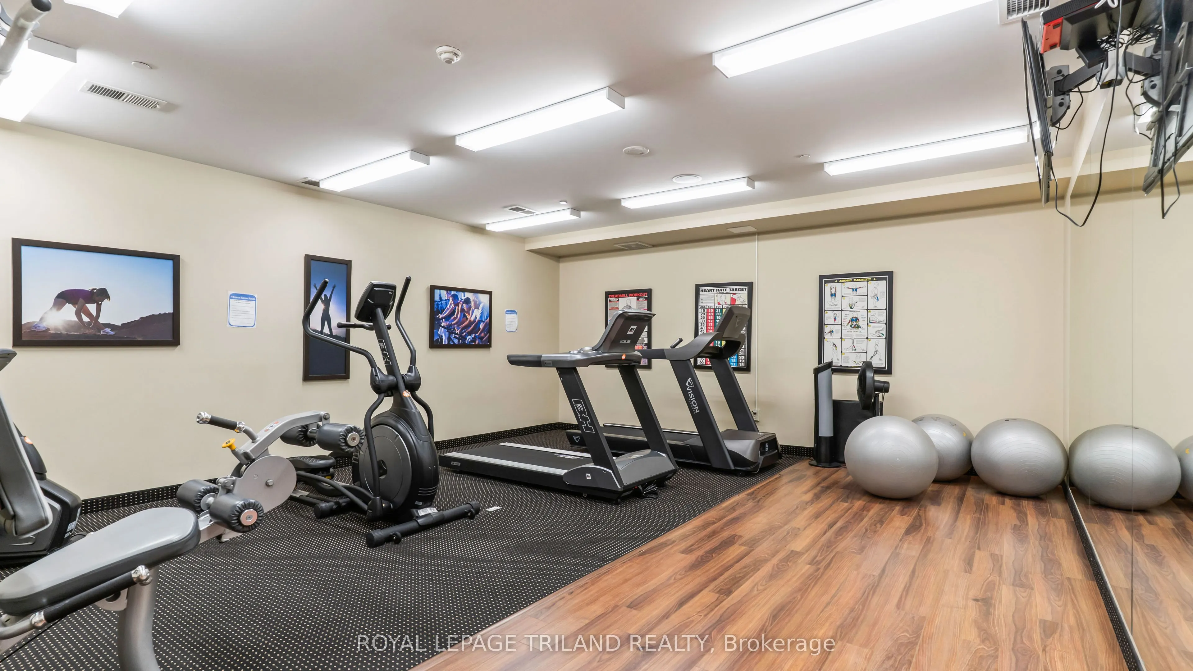 1030 Coronation Drive #812