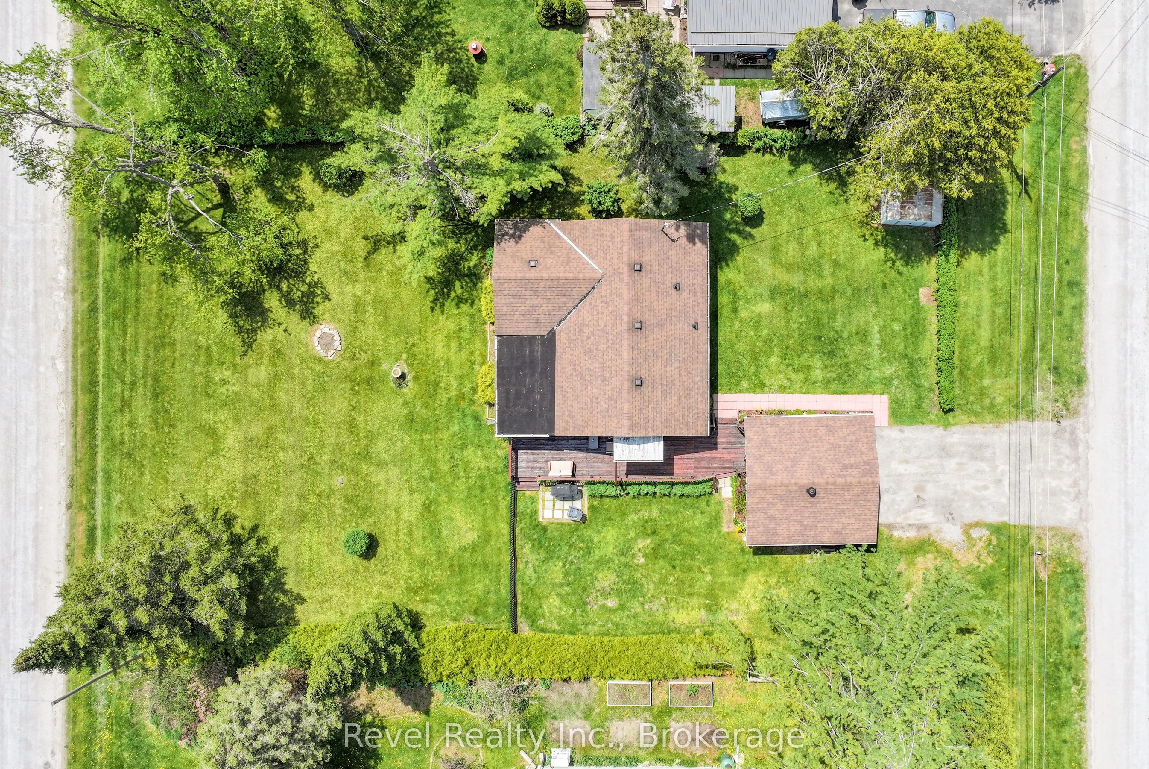 133 Victoria Drive E