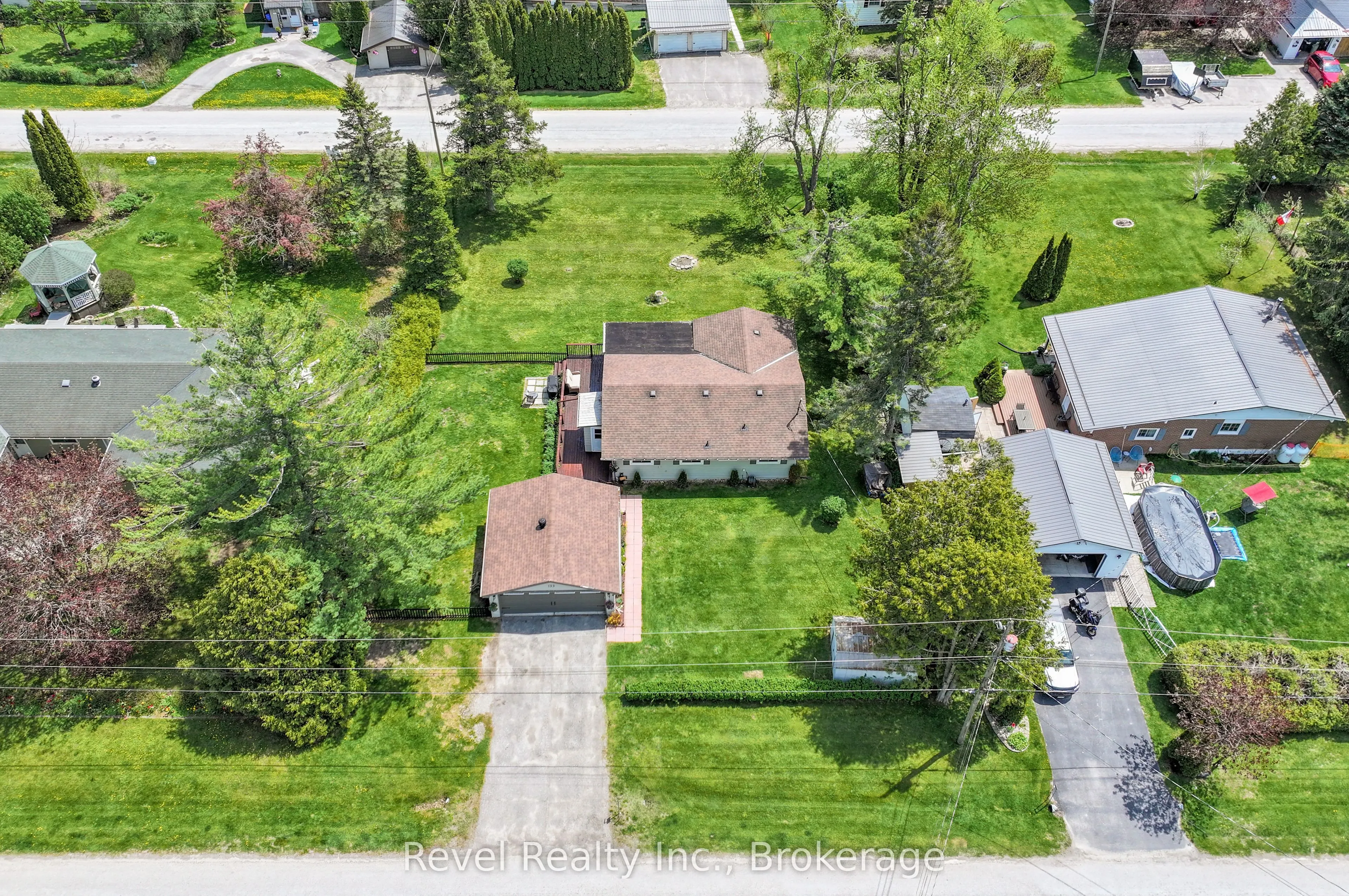 133 Victoria Drive E