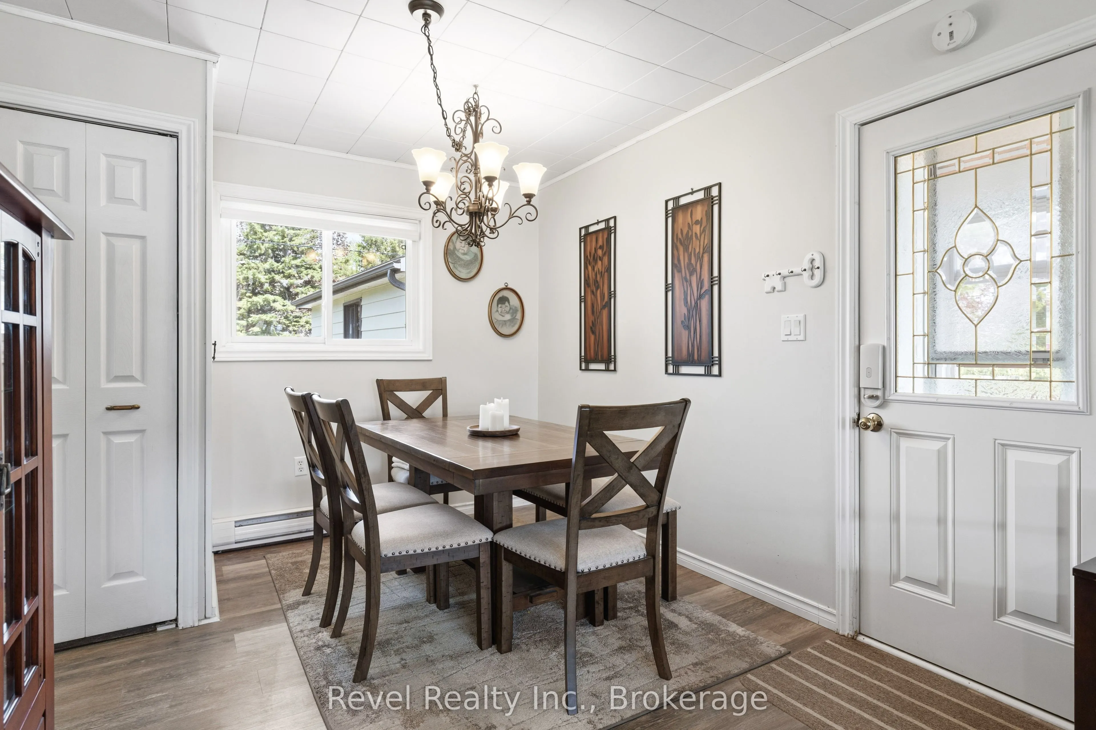 133 Victoria Drive E